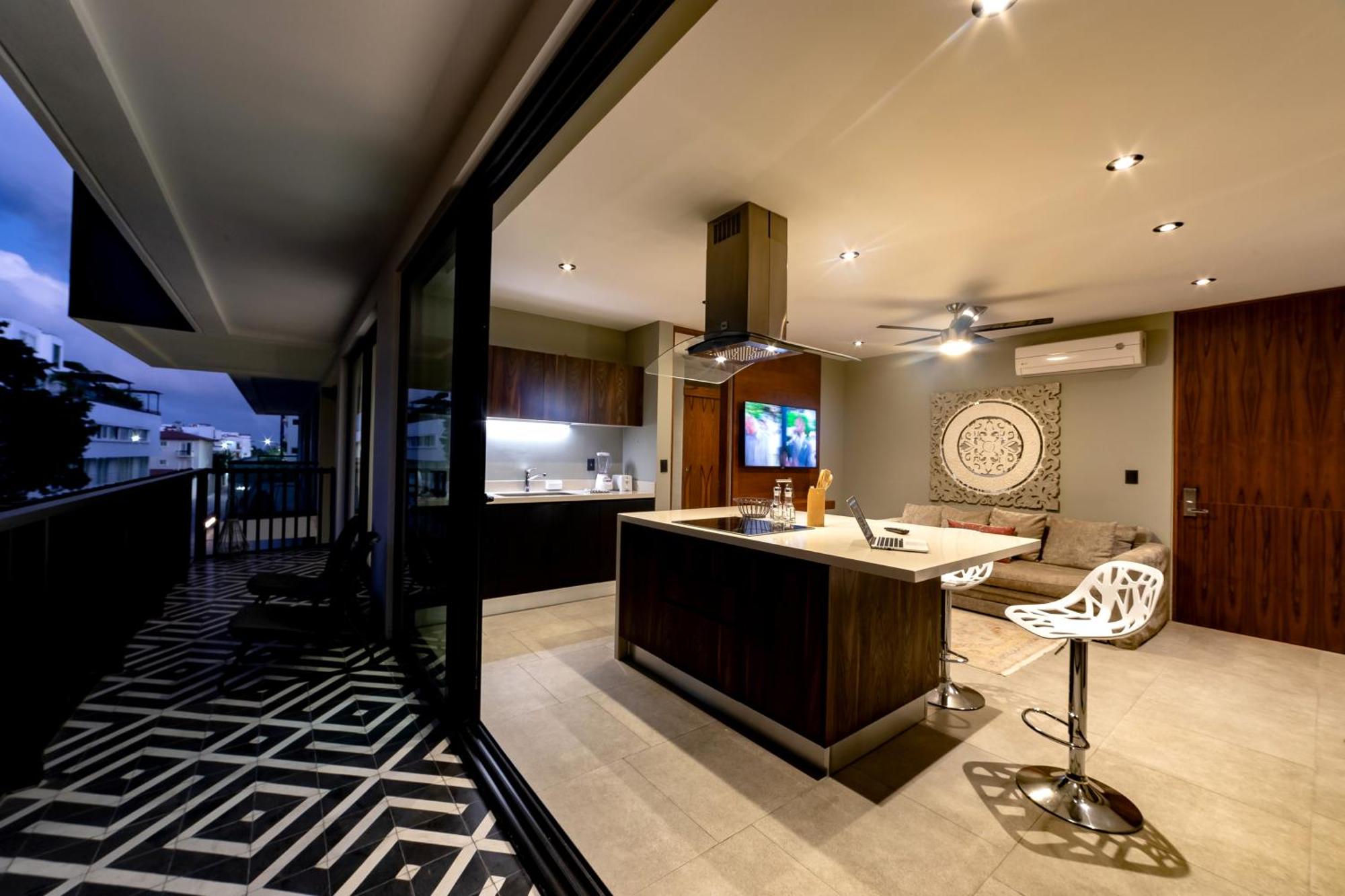 Modern Apartment with Pool in Playa del Carmen 2 BR, imagen 4