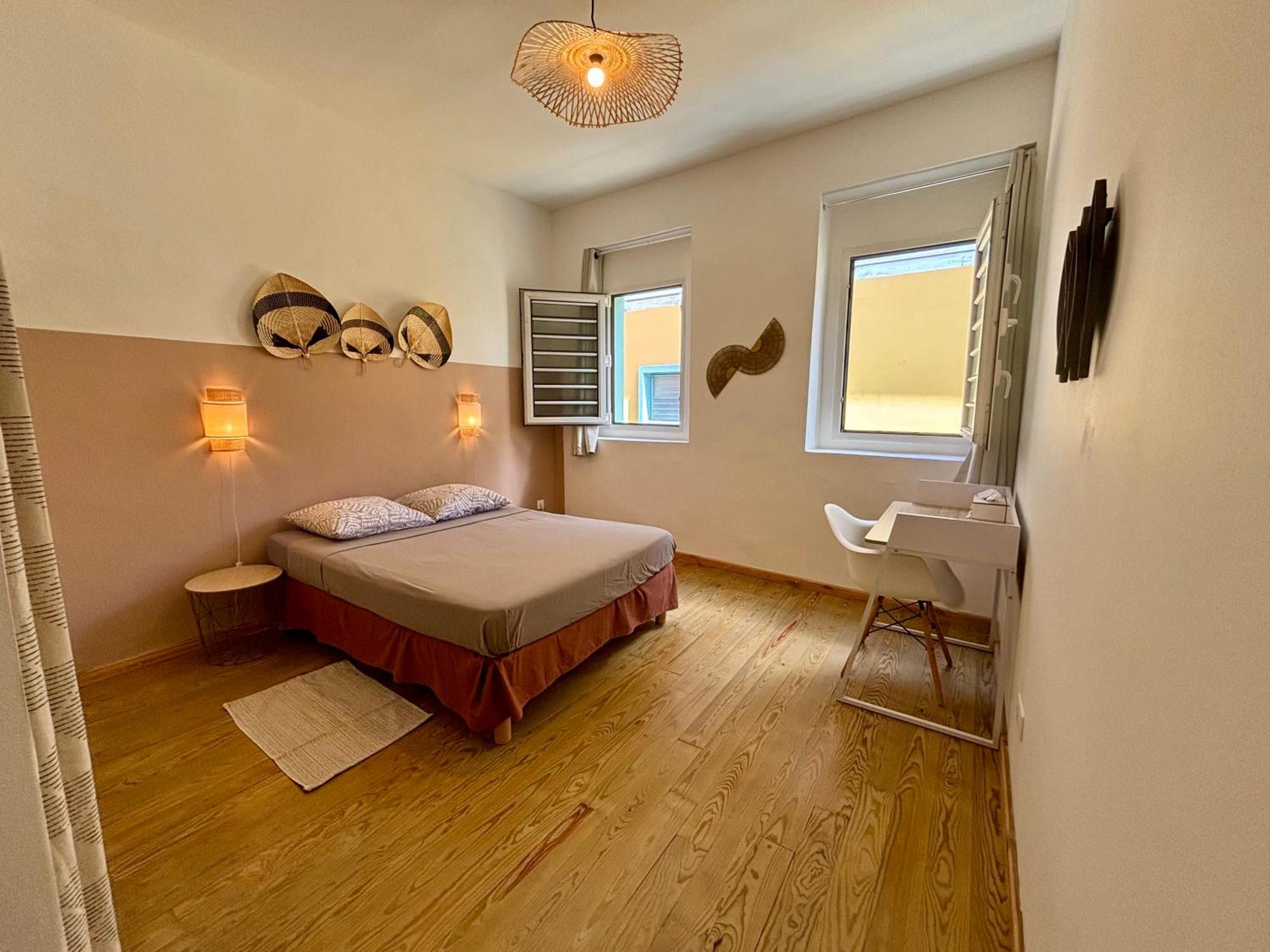 Casa Guila, Villa moderne à 50m de la plage à Saint-Pierre