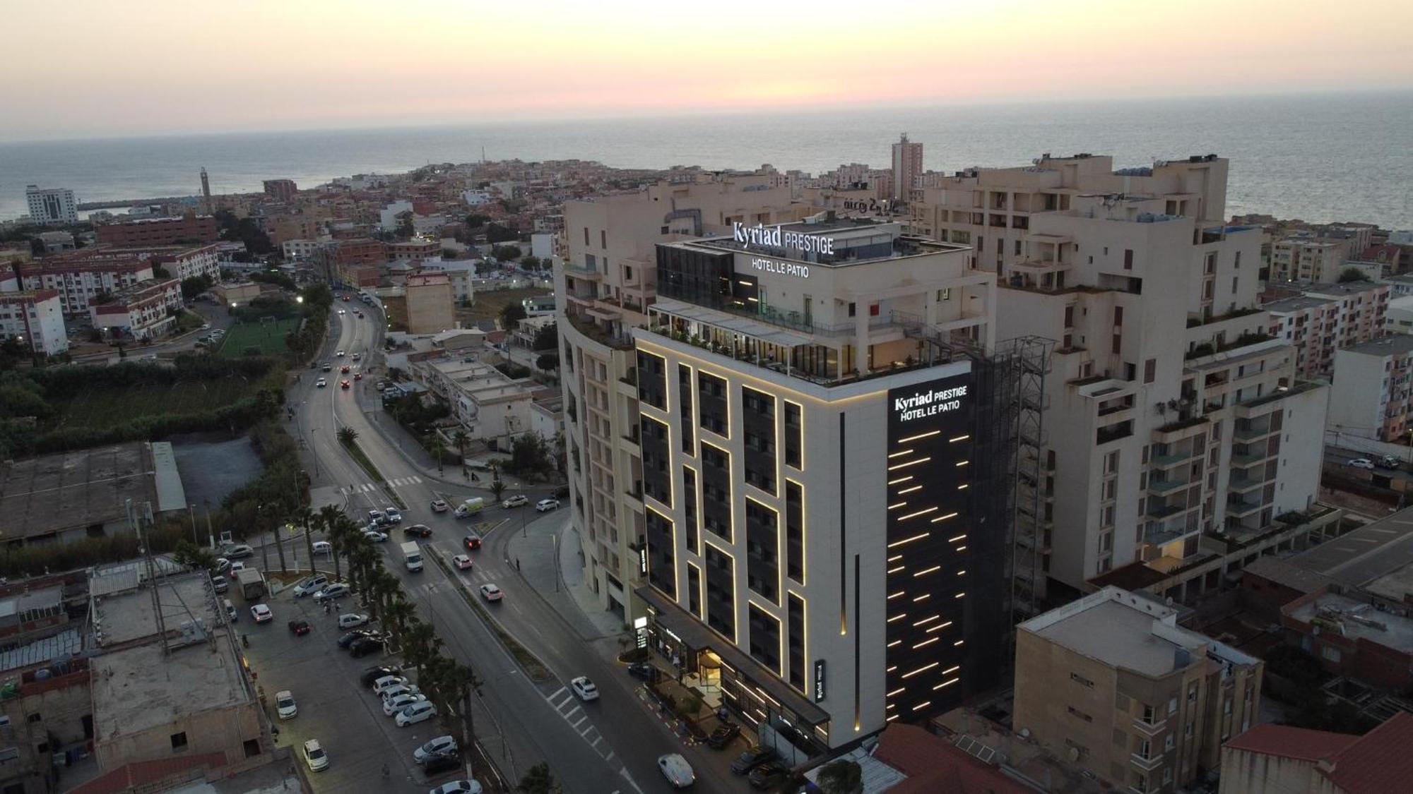 Hotel Kyriad Prestige Le Patio