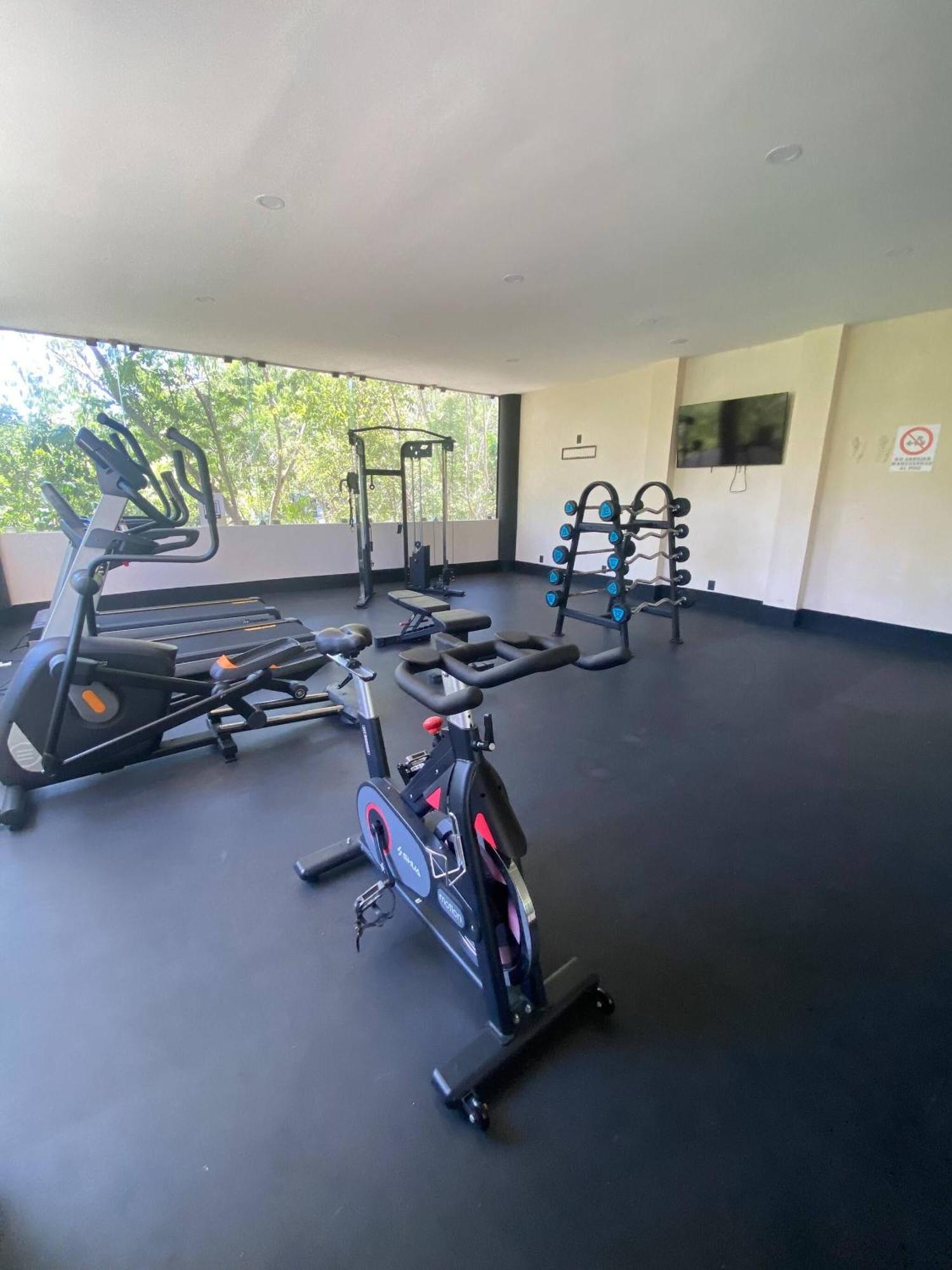 Great 3 bedroom apartment and private pool, foto 10