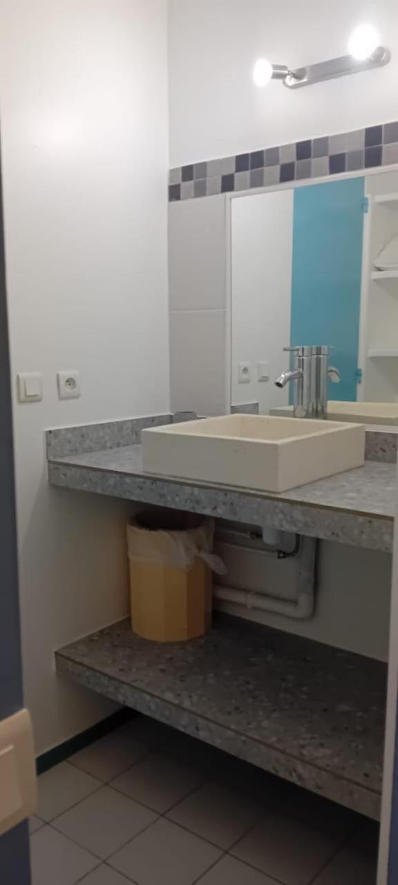 Marinotel avec piscine magnifique et deck privatif, foto 8