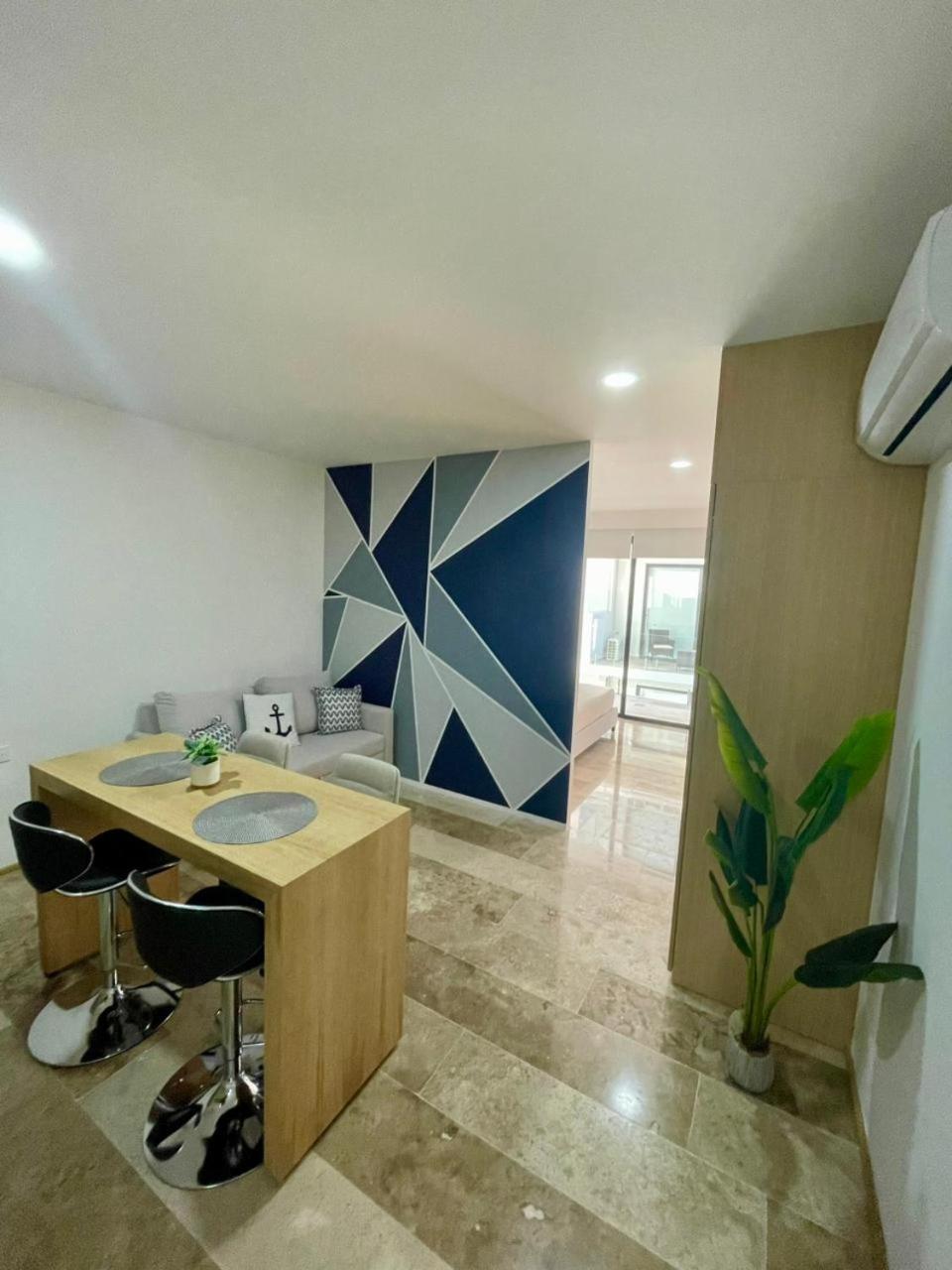 Estudio moderno con alberca - Centro, foto 11