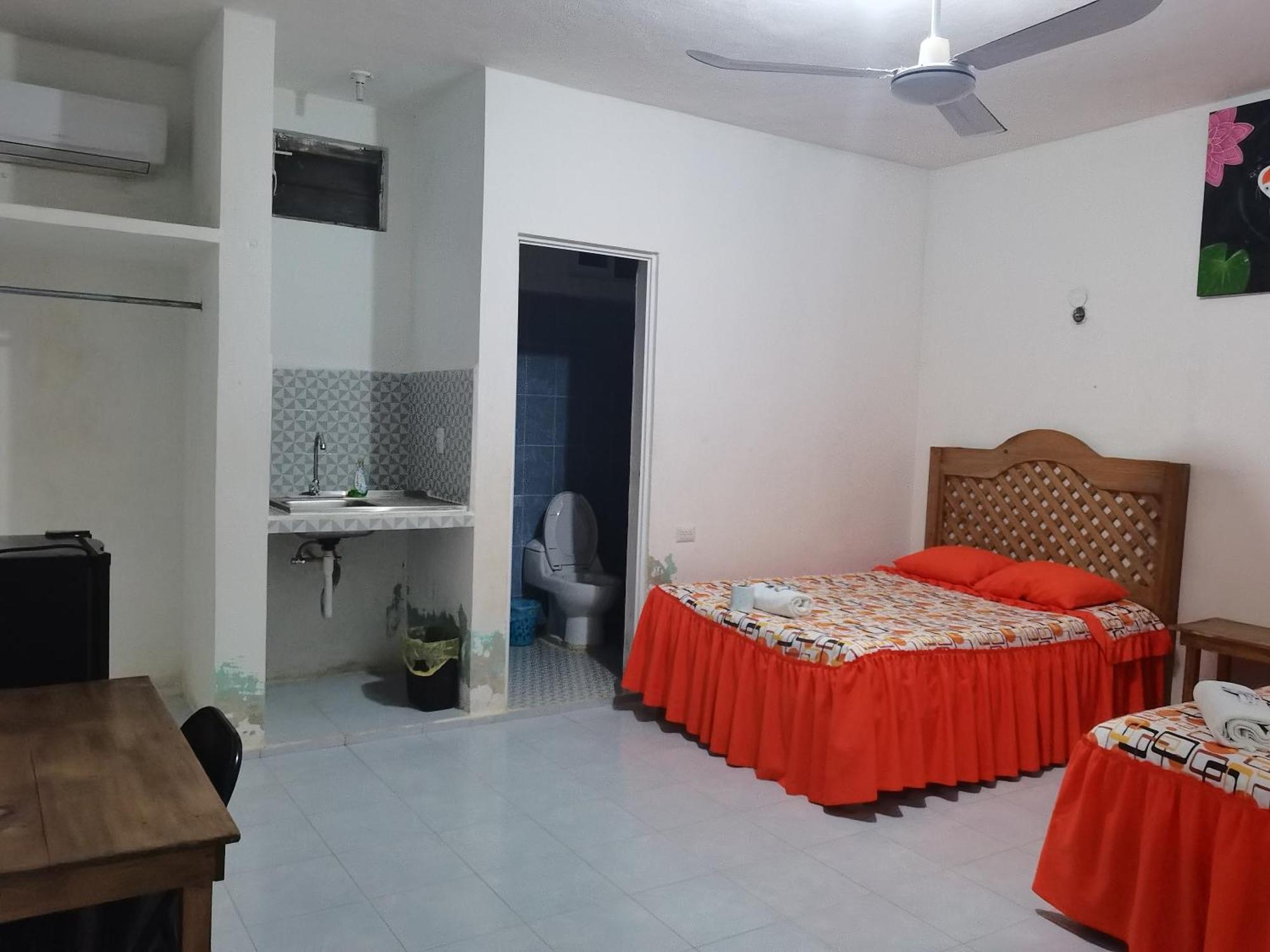 Blue Hotel, foto 14