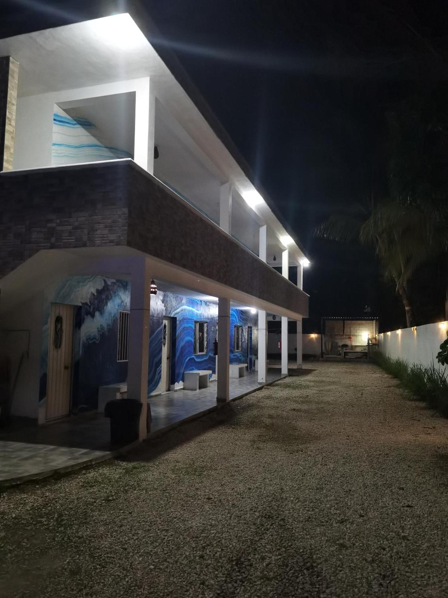 Blue Hotel