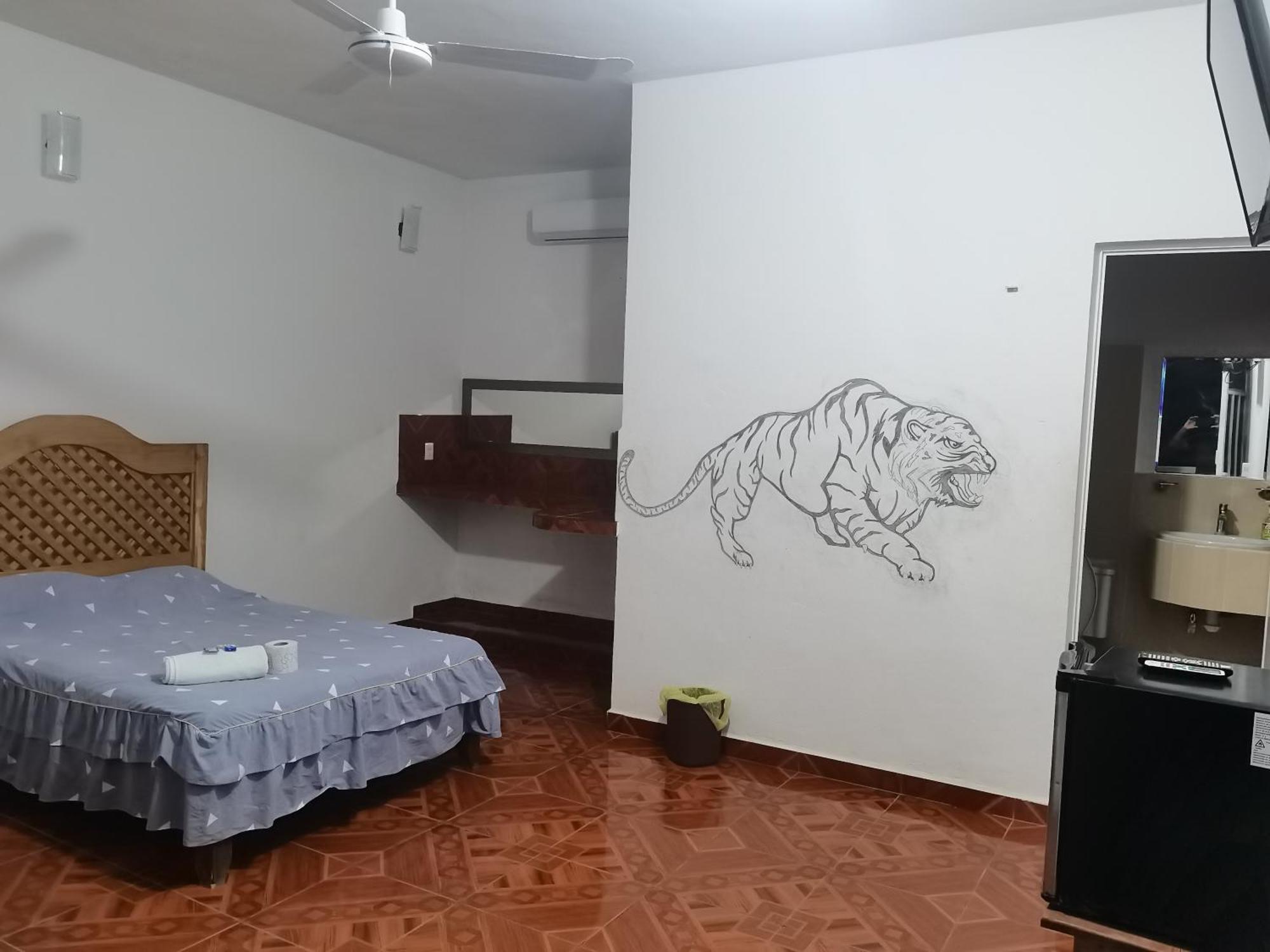 Blue Hotel, imagen 4
