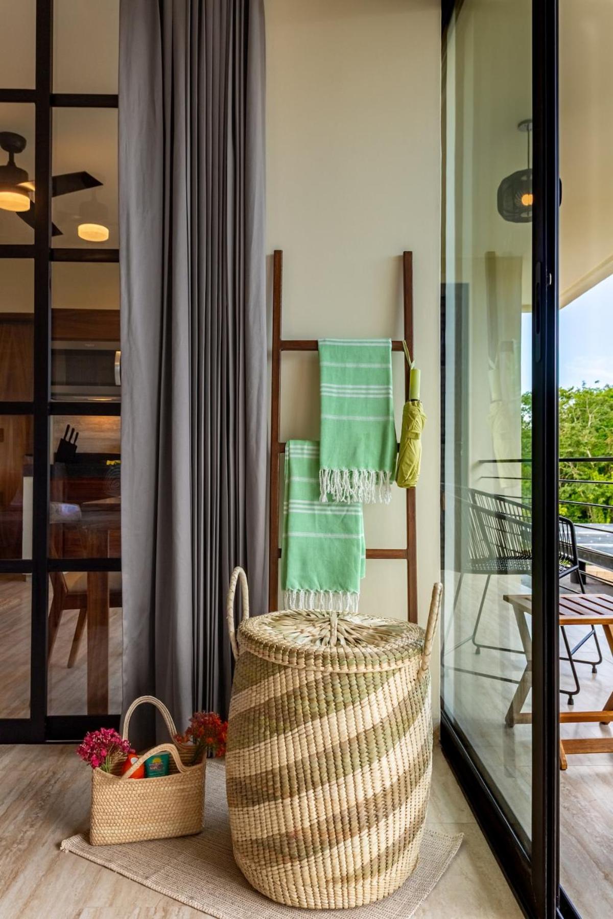 Beautiful and Bright studio close to the sea, foto 14