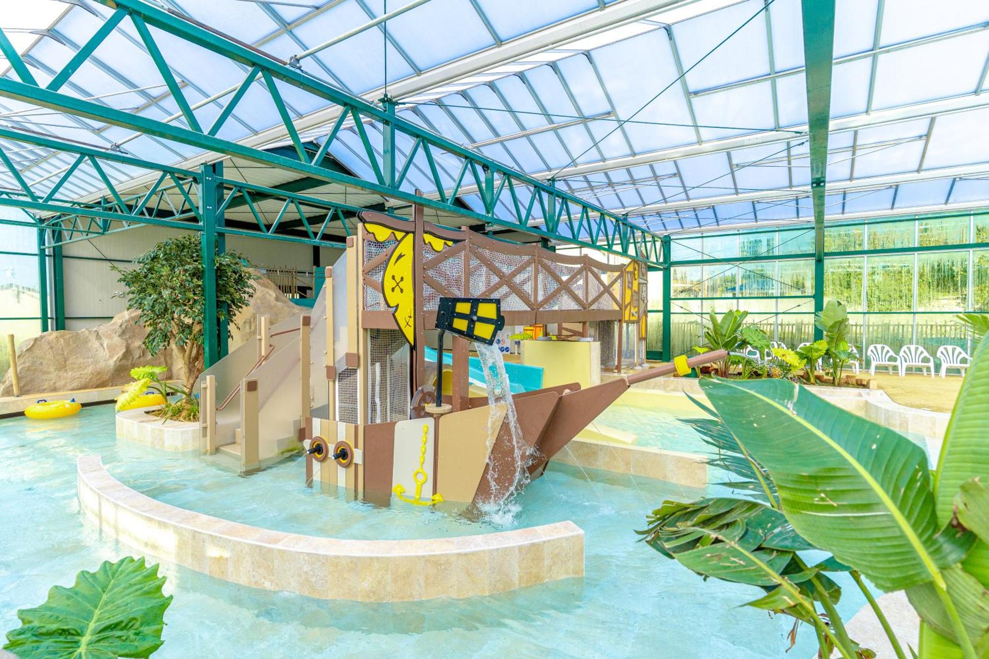 Camping Le Parc de Paris - Main Photo