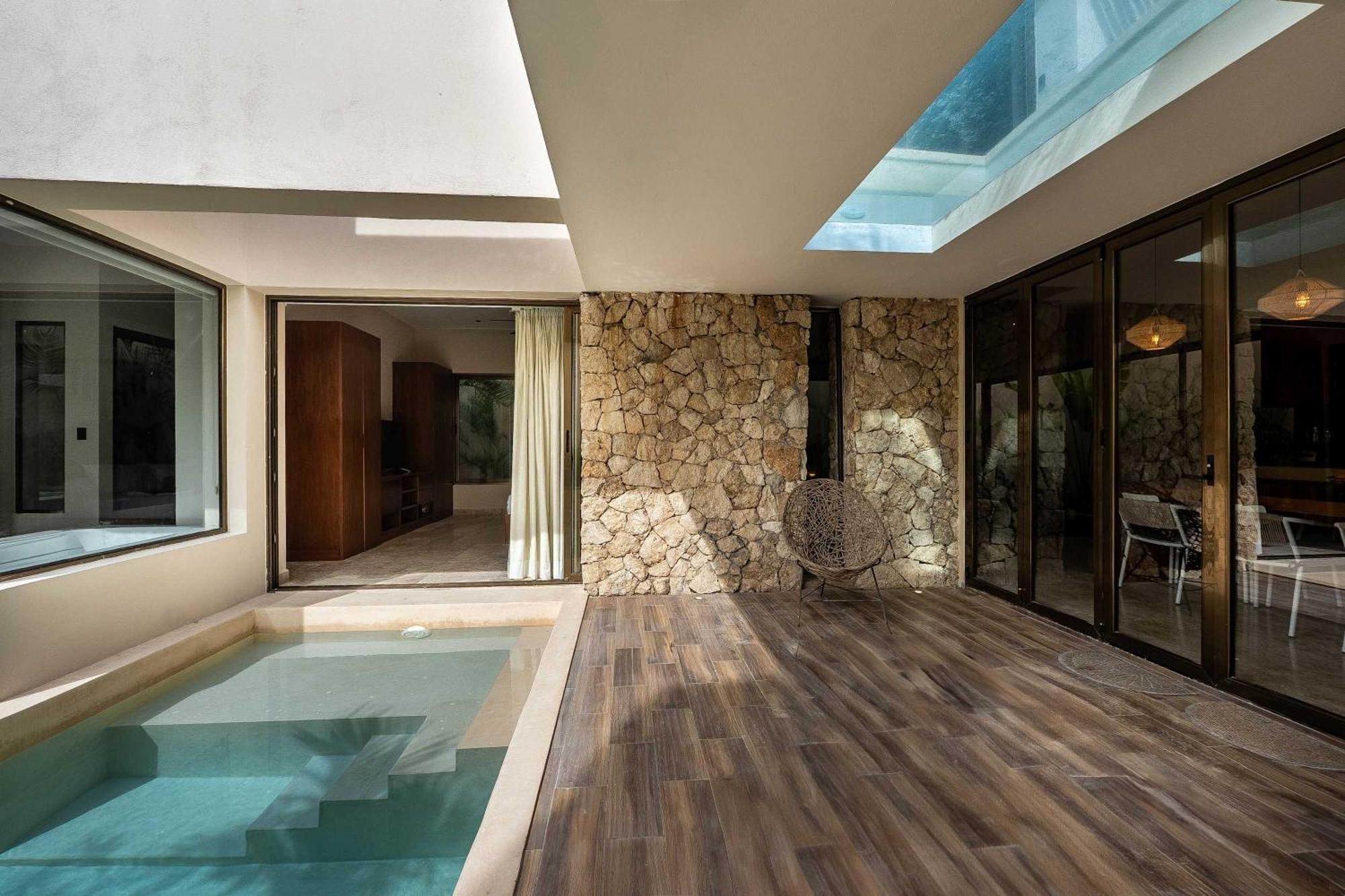 Rare 8BR Dual Villa Getaway with 4 private Pools, foto 16