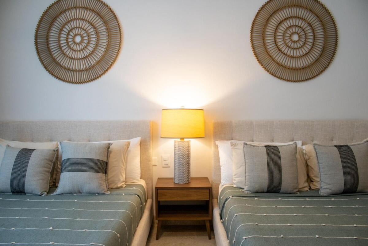 NHOA 111A Lux 2BR Condo Pool access in Aldea Zama, imagen 4
