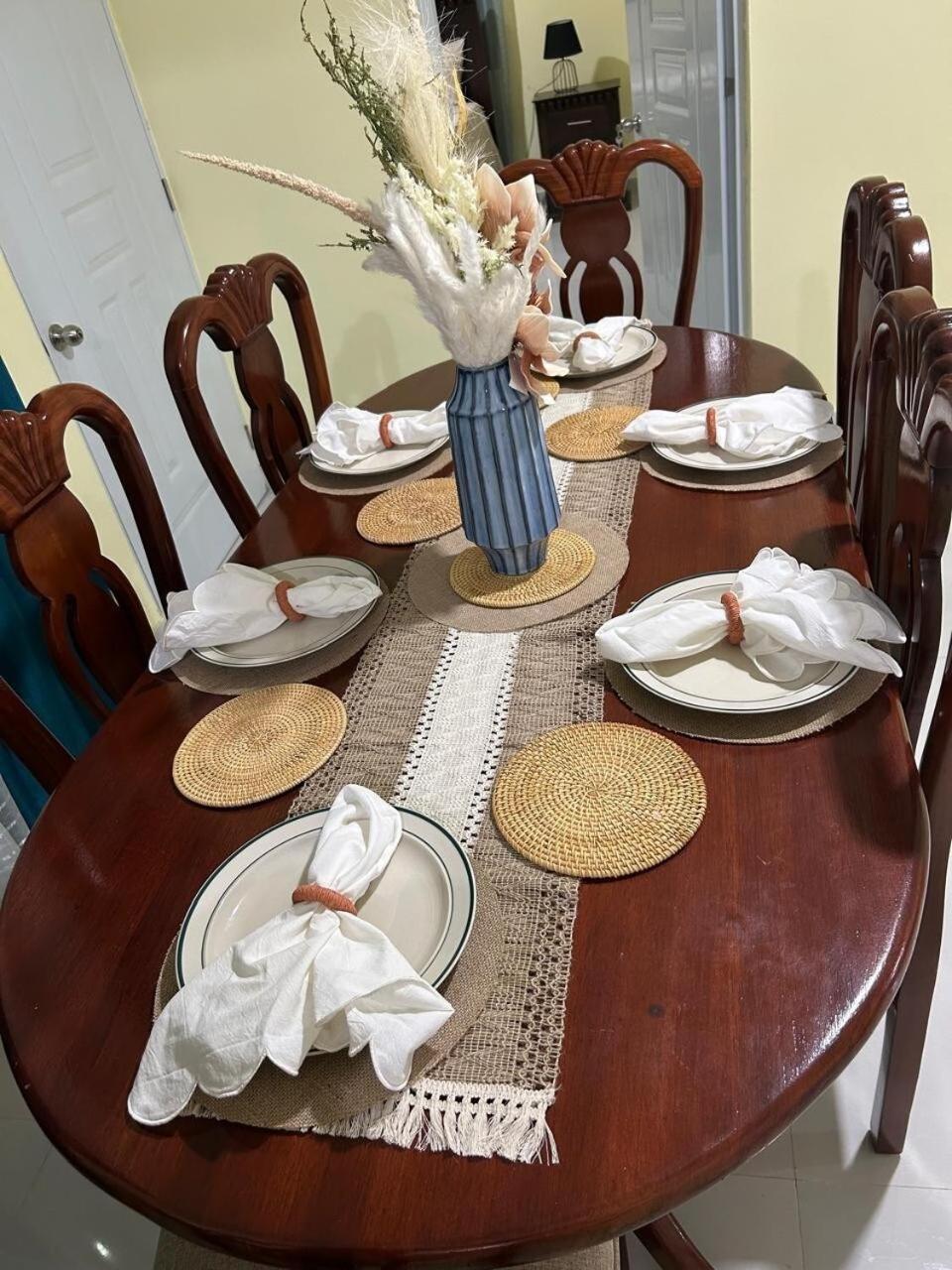Eastern Breeze, foto 11