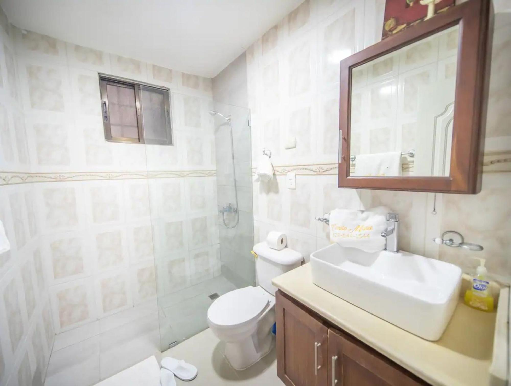 Stylish 1r-1b Apt Near The Beach And Main Street, foto 8
