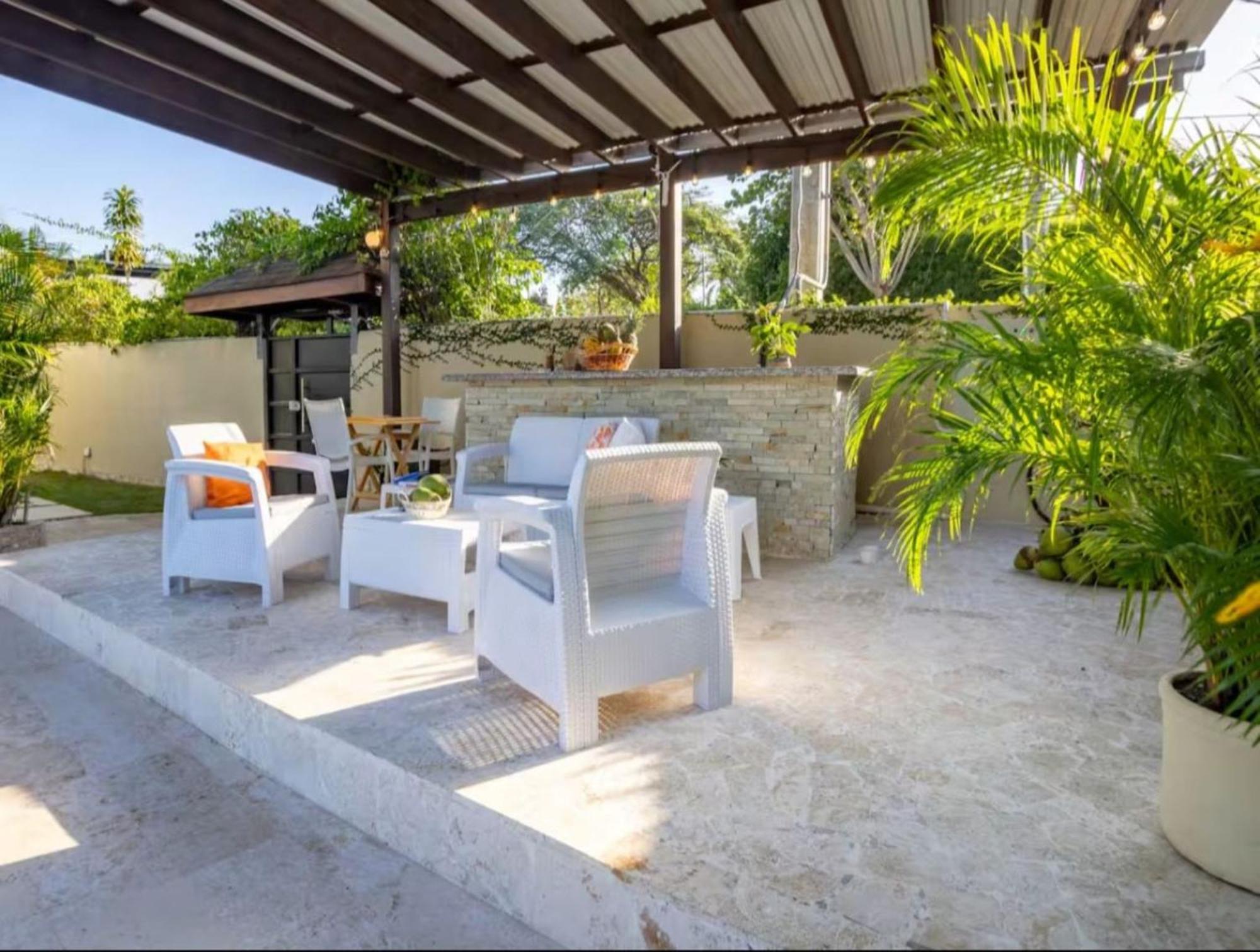 Stylish 1r-1b Apt Near The Beach And Main Street, foto 13