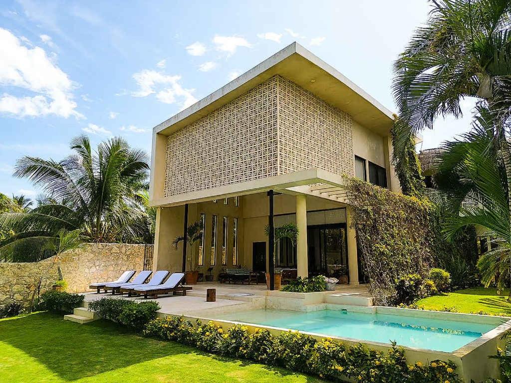 7BR Beautiful Waterfront Villa - Perfect Getaway, imagen 4