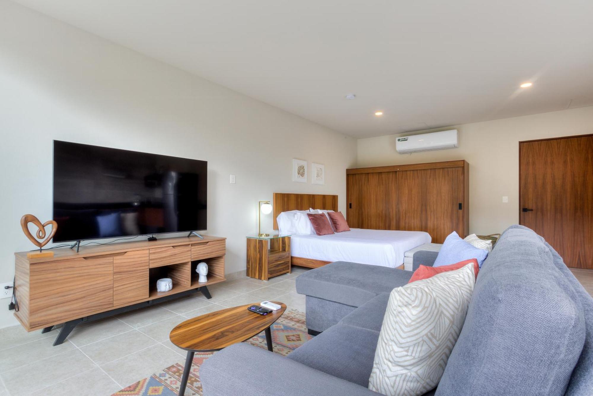 Centrally and walkable apartment with pool Nader 107, foto 14