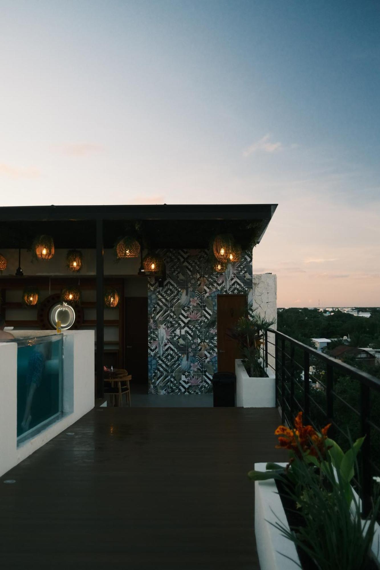 Downtown Penthouse with Private Pool, Rooftop Pool and Gym, short distance from Beaches, Restaurants & Nightlife, foto 16