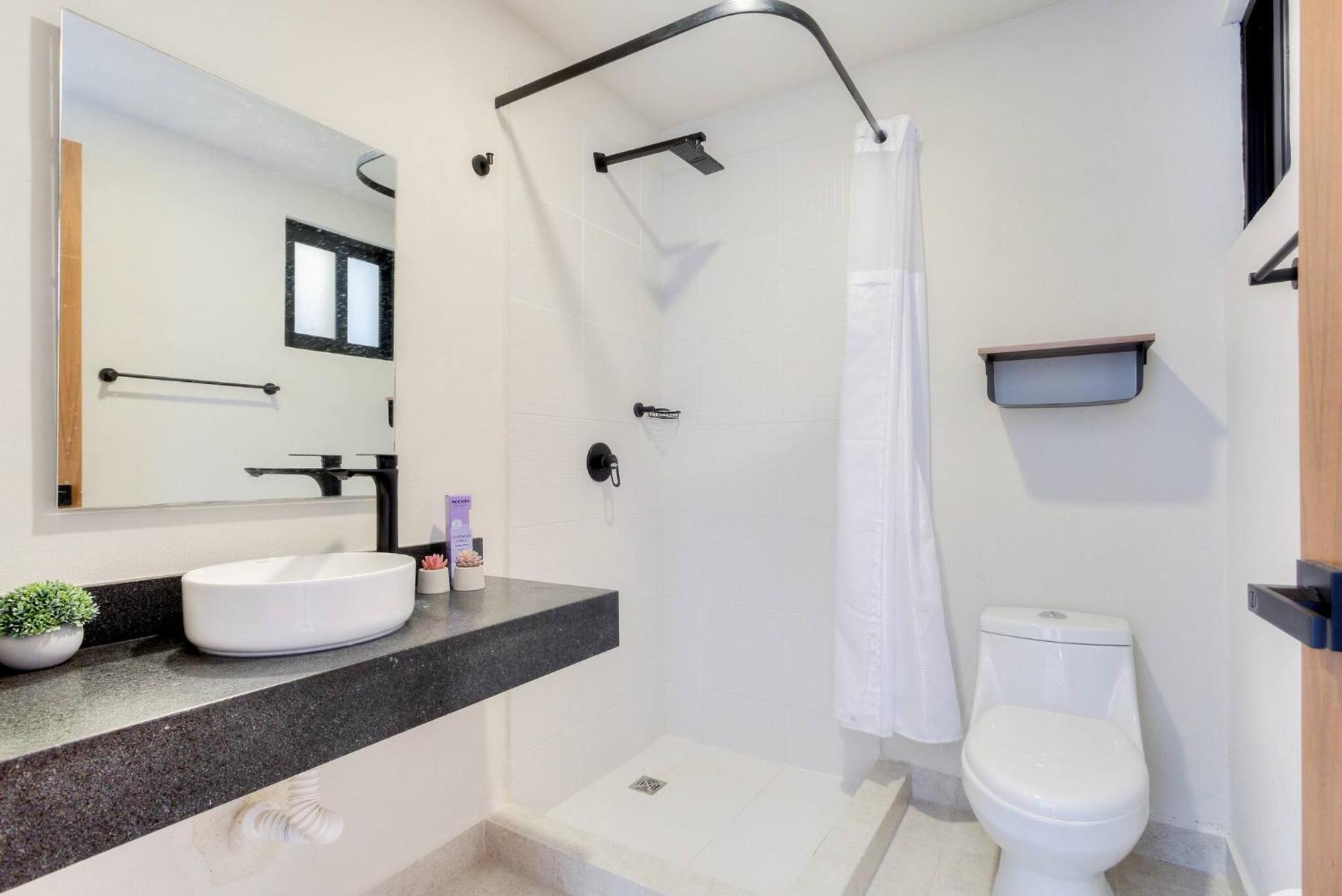 Centrally Located Apartment w Pool / Gym / Cowork, foto 6