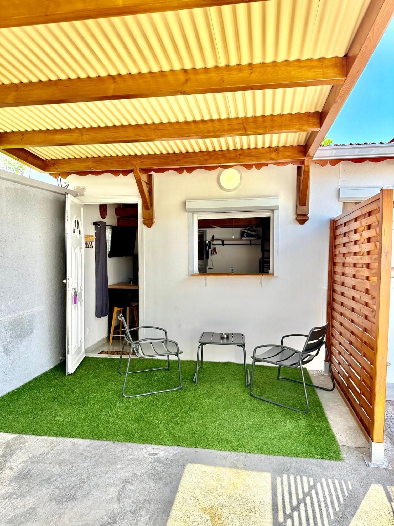 Studio cosy équipé à 5min de la plage