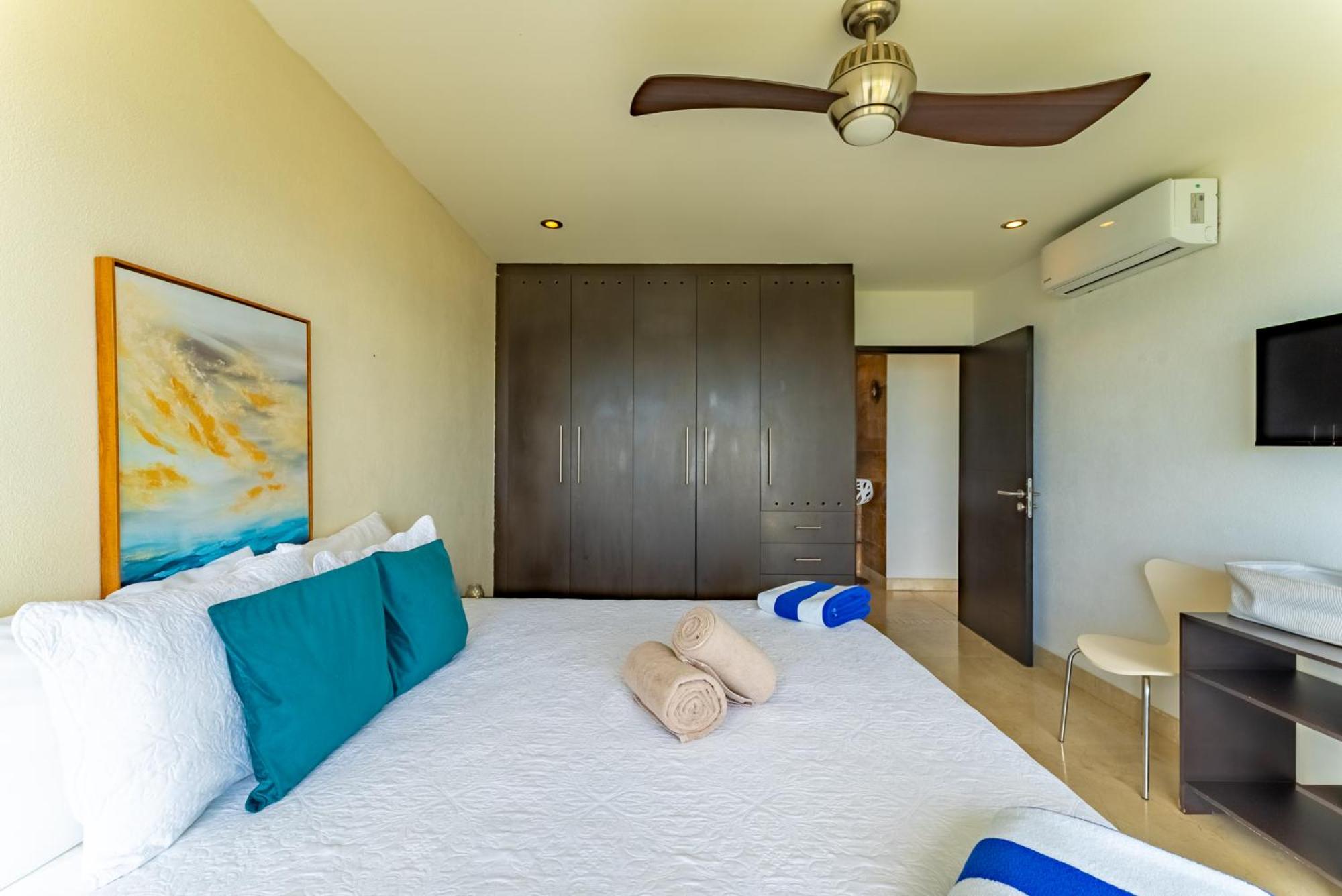 Beach Front Apartment with beach access AMARA, imagen 3