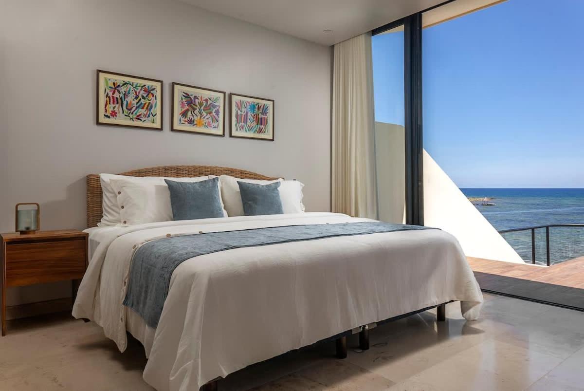 Beachfront 2BR Condo, Private Pool & Tankah Bay, foto 16