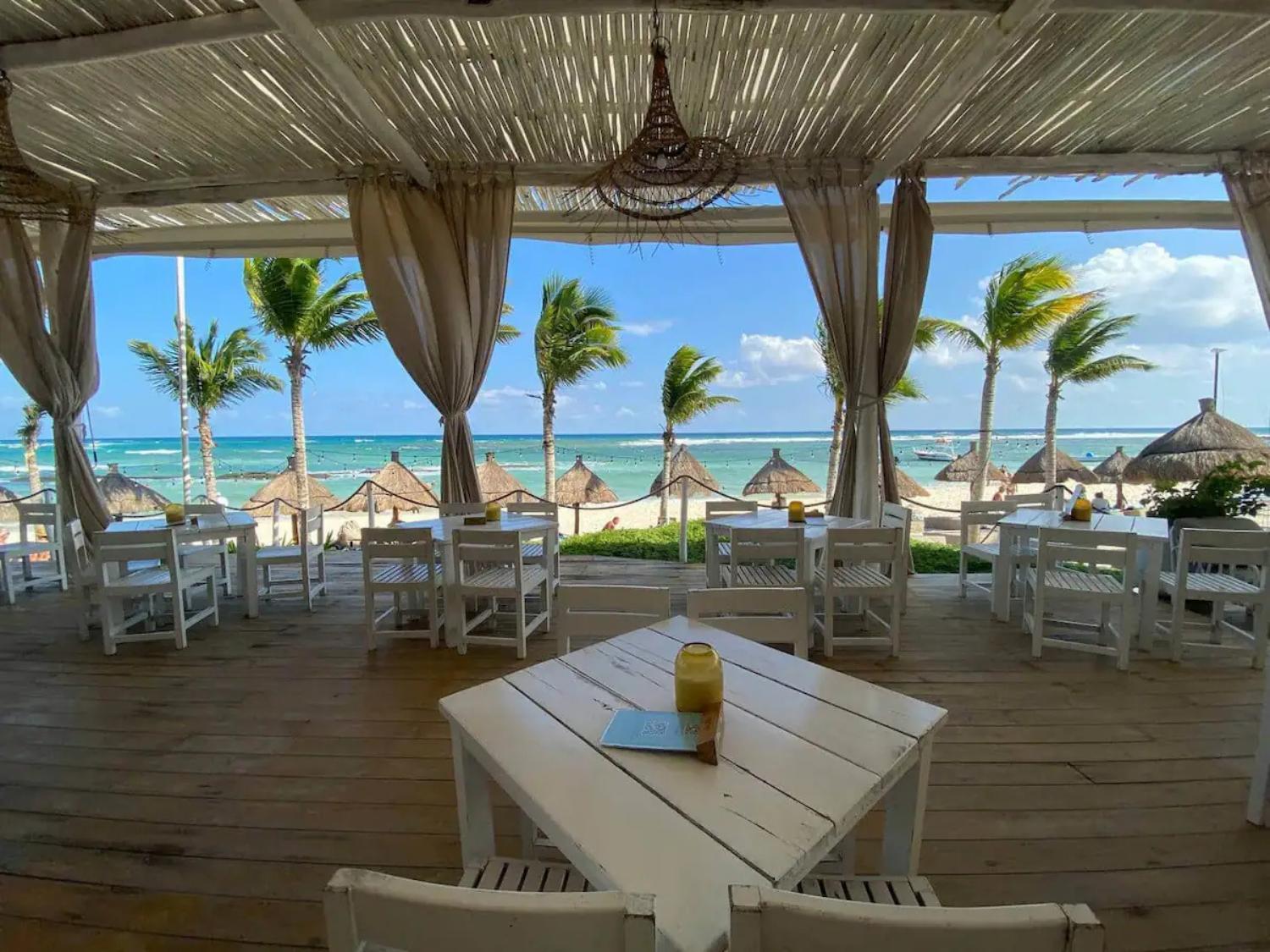 Habitación 1 Cama King, Tulum Country Home, con Muelle de Pesca, Club de Playa, Alberca, Cenote y Campo de Golf, Contrata Day Pass Bahia Principe, imagen 2