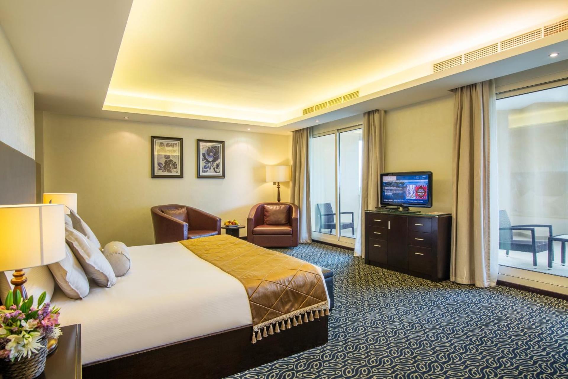 Metropolitan Al Mafraq Hotel — foto 5