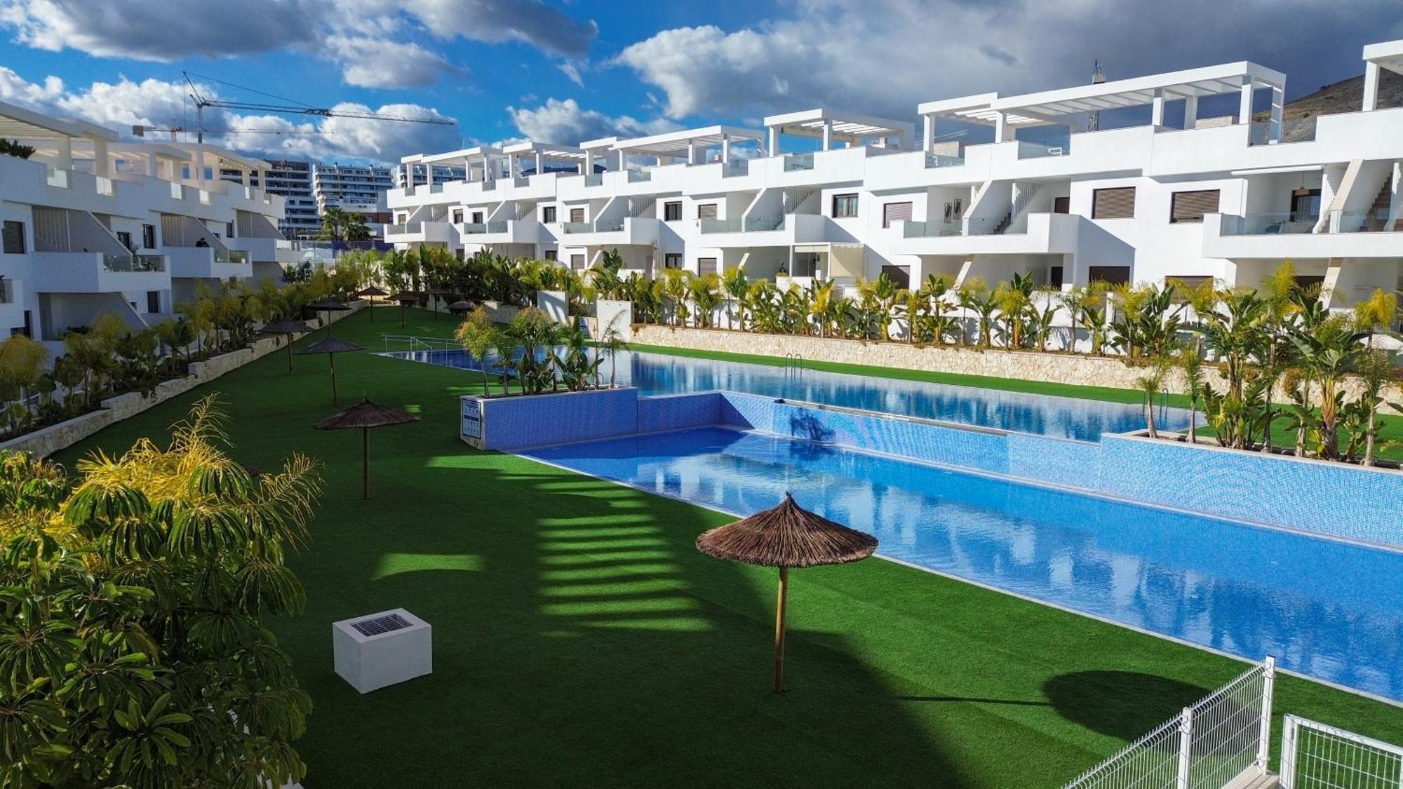 SUNNY HILLS lovely apartment