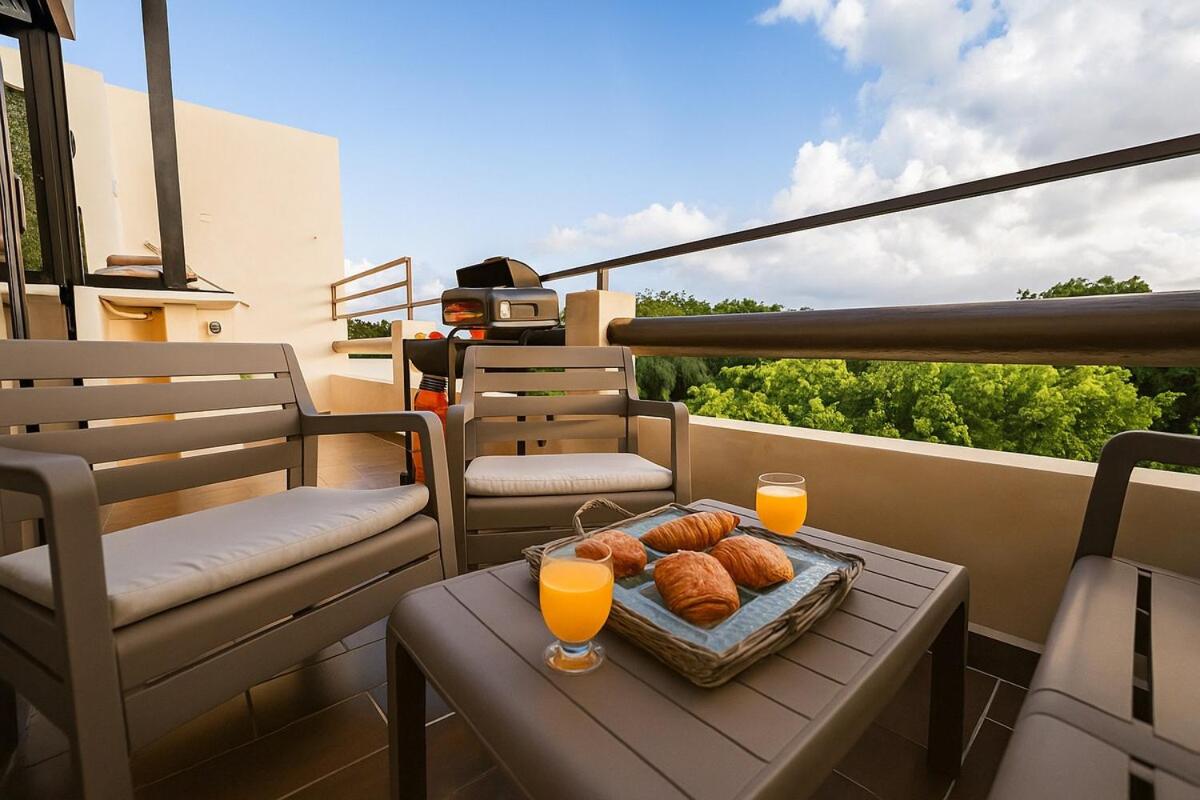 Luxury PH Private Pool and Roof 13 pax steps 5av Beach, imagen 3