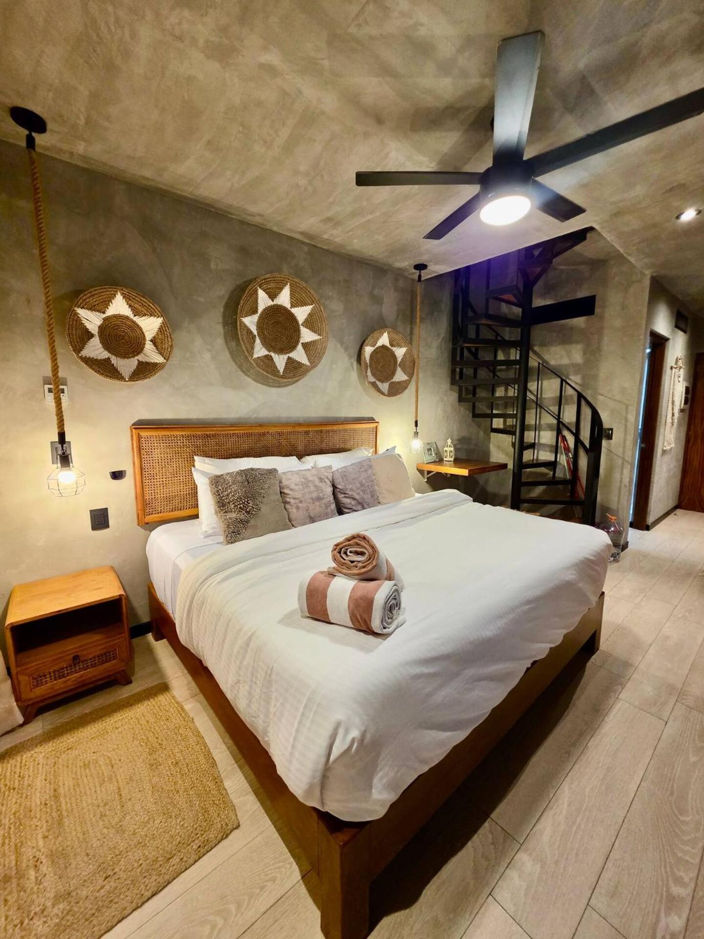 Studio Penthouse with private Pool & padel TUK, foto 11