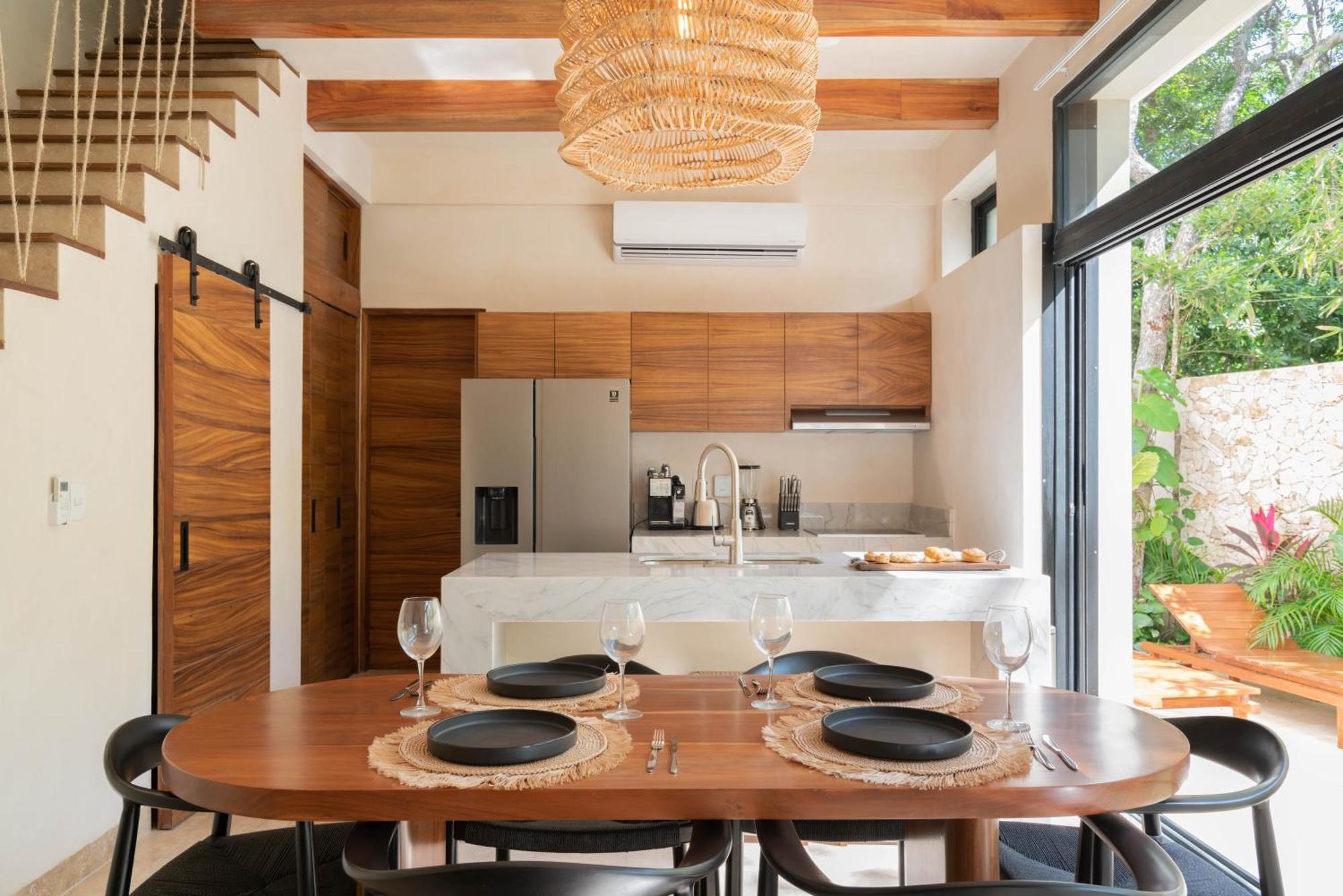 Chic Villa-Apartment in Aldea Zama, Private Pool & Security, foto 8
