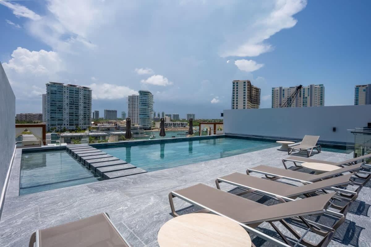 Exclusive Penthouse - 4BR - Private Rooftop, foto 13