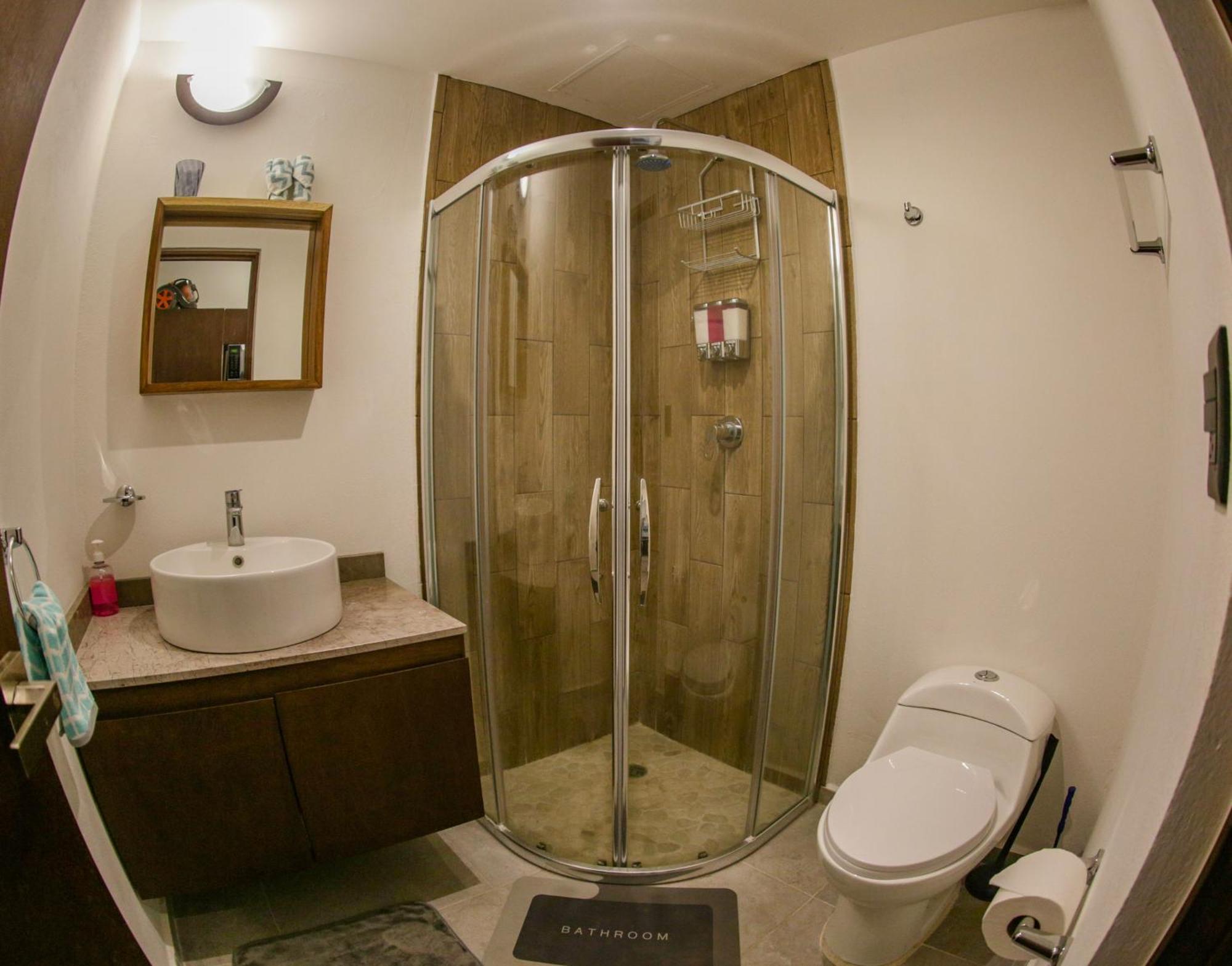 Kam Na Ha #202 - Elegant, newly listed, 2 Bedroom Retreat with Rooftop Oasis and Pool, foto 10