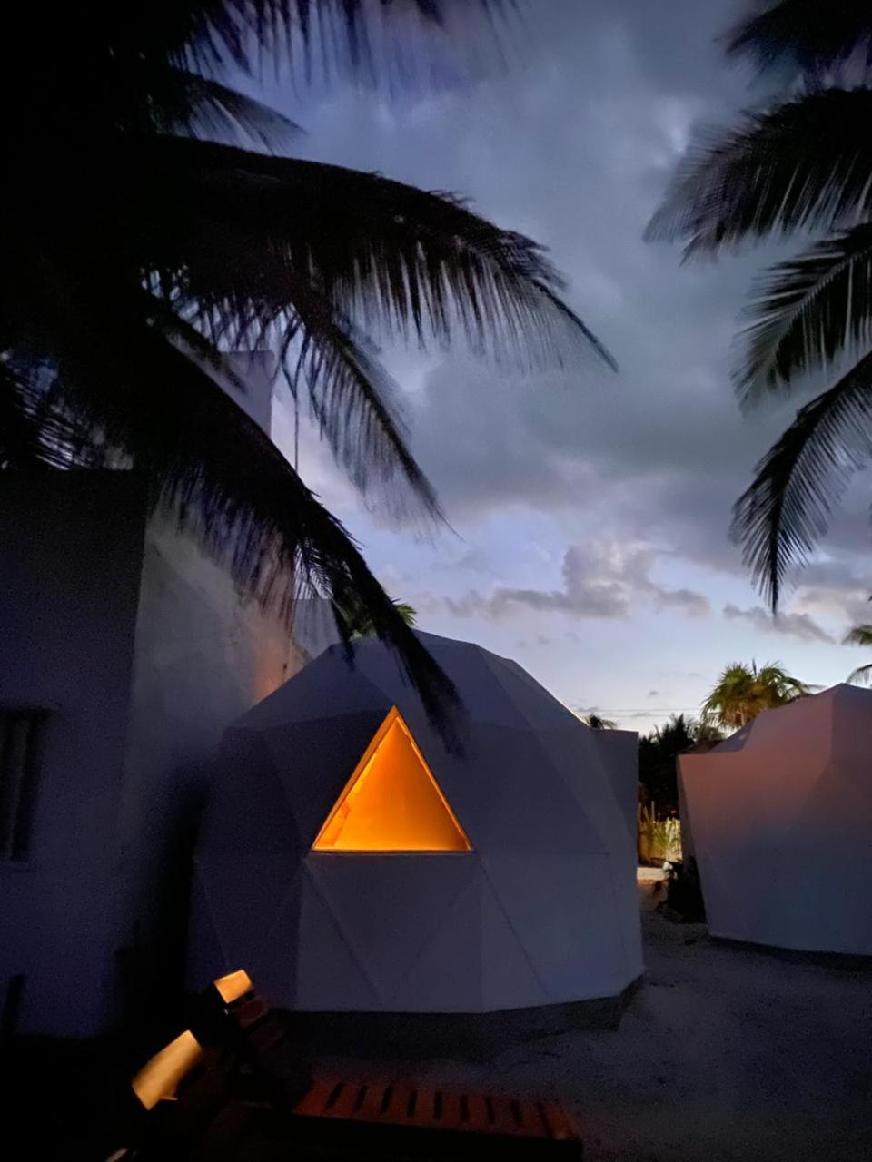 Frequency Beachfront Domes El Cuyo, foto 11