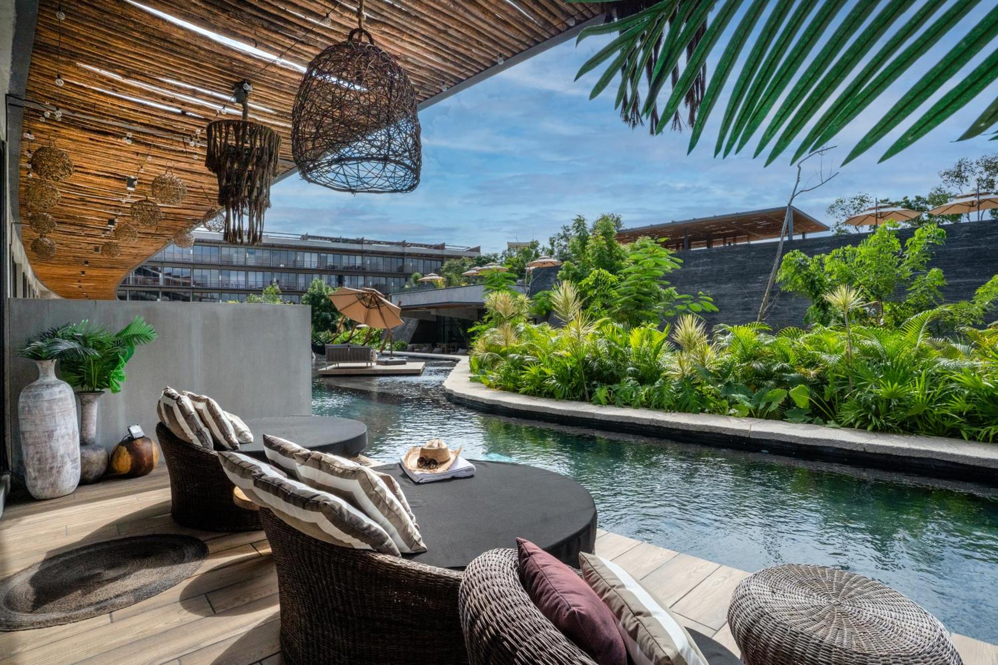 Nuju Rentals - BeUtiful Apartments with Swimout-Gym-Rooftop-Pool, foto 7