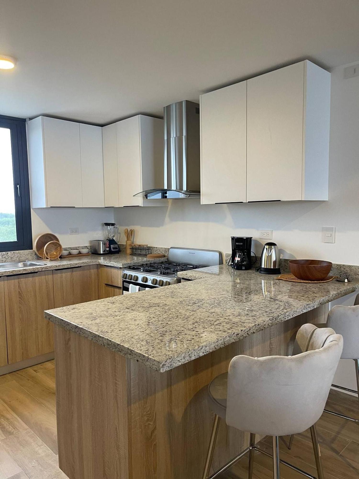 Elegant apartment in TheBeach, foto 8