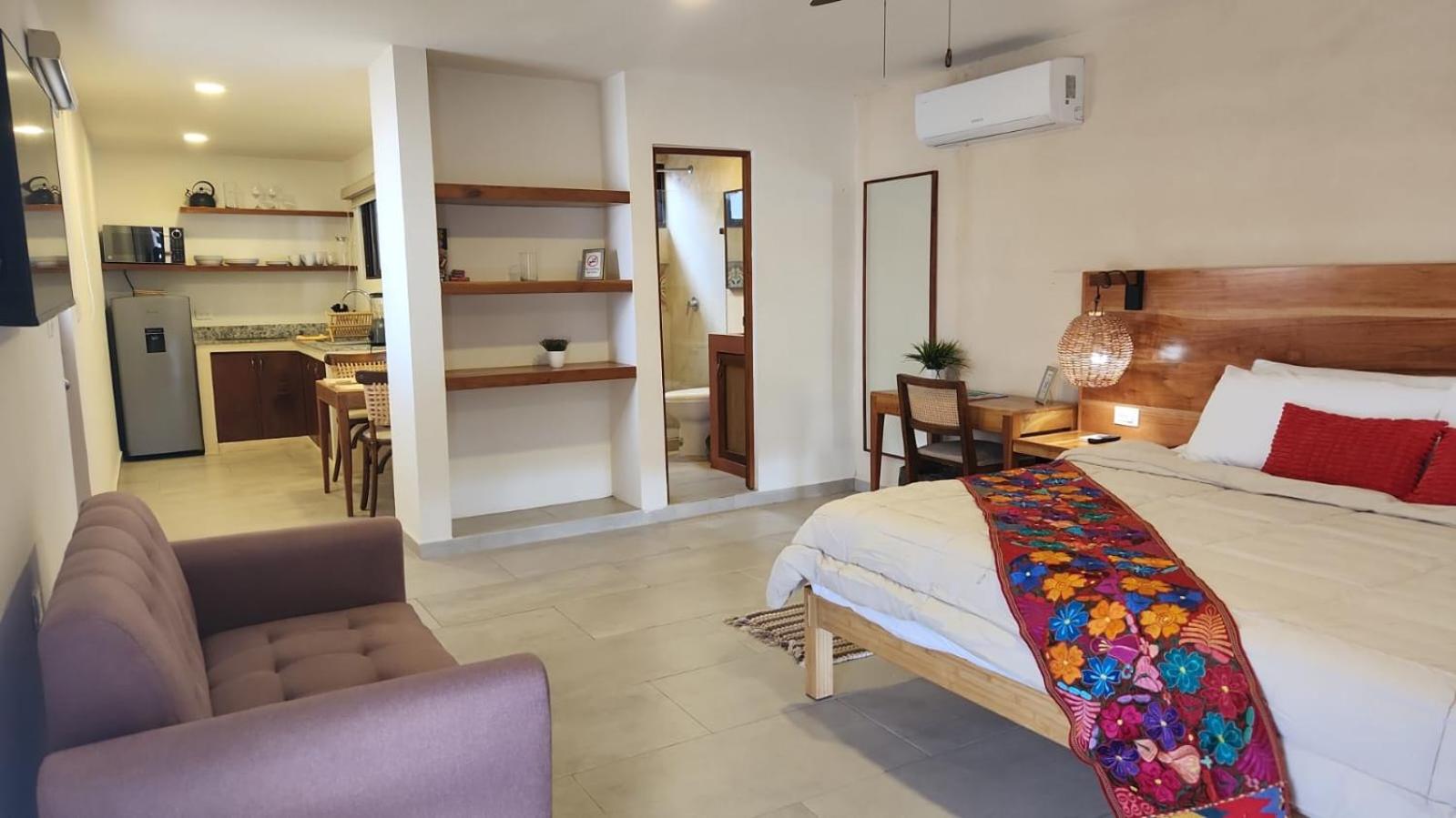 Modern loft with AC near Paseo Montejo - El Rosal, foto 14