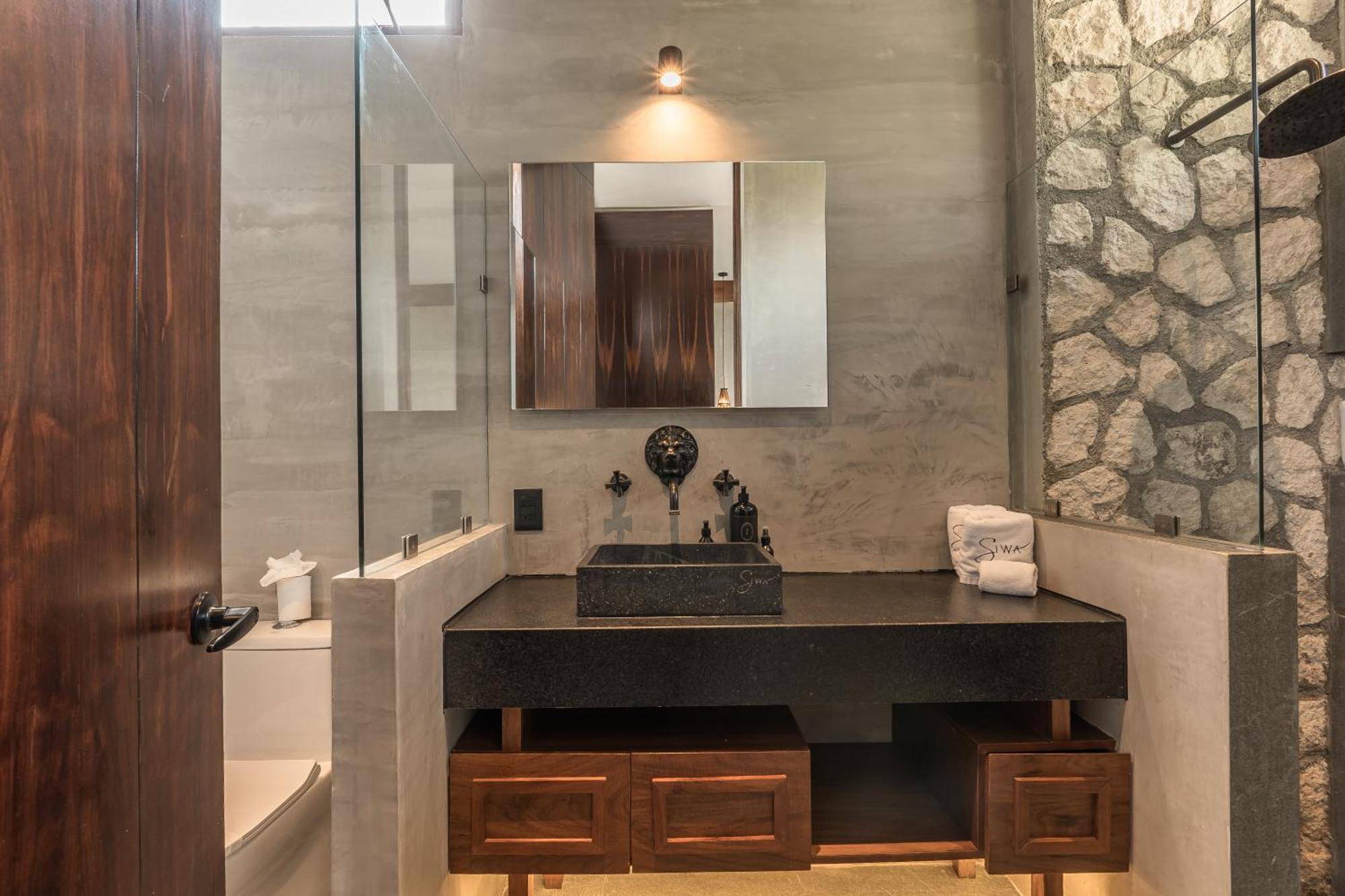 Siwa Jungle-Luxury 2BR Retreat with Private Roofto, foto 14