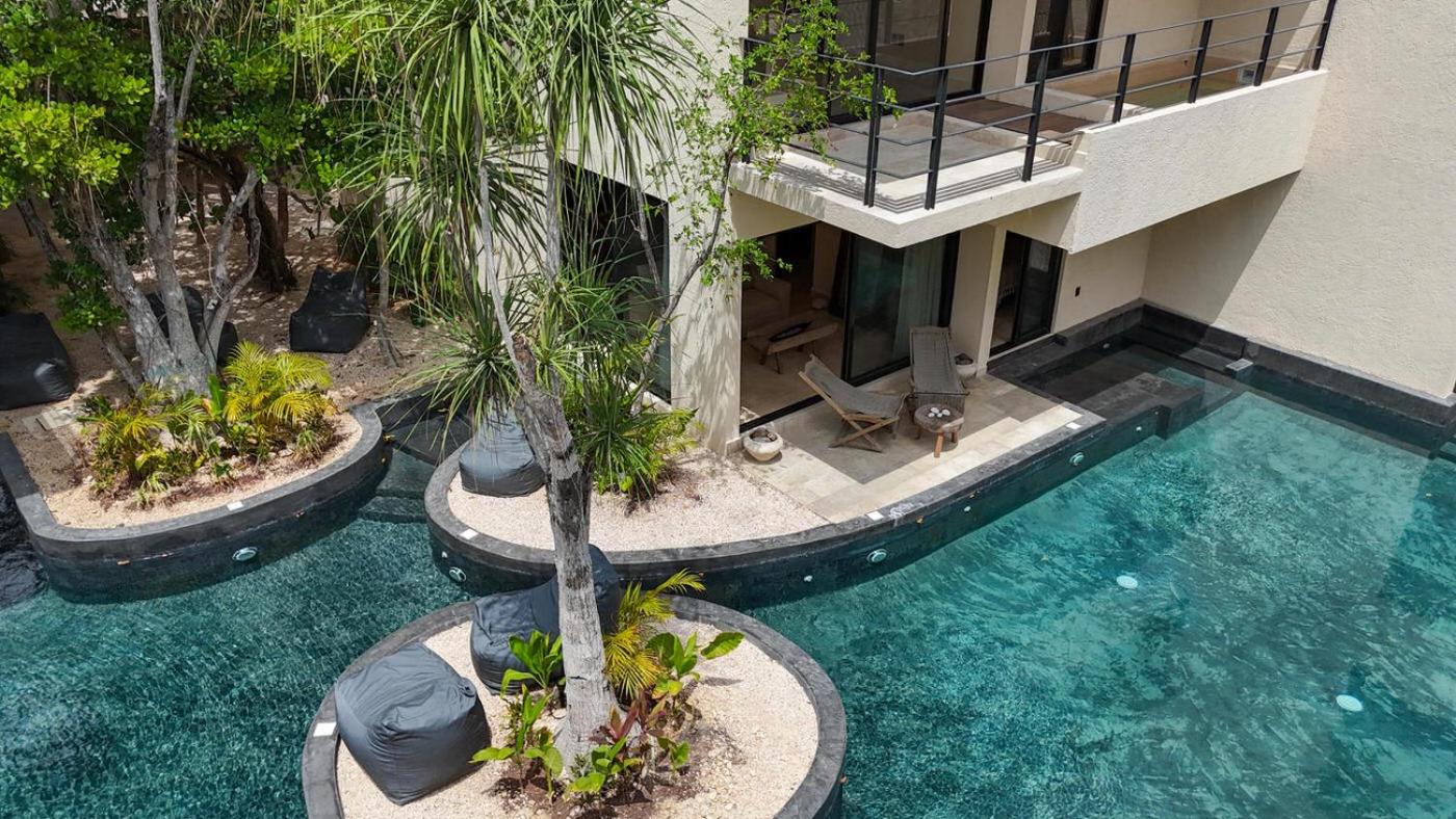 Boho chic 2BR with swim-up pool near the beach, foto 14