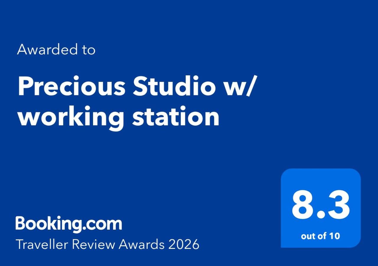 Precious Studio w/ working station, imagen 2