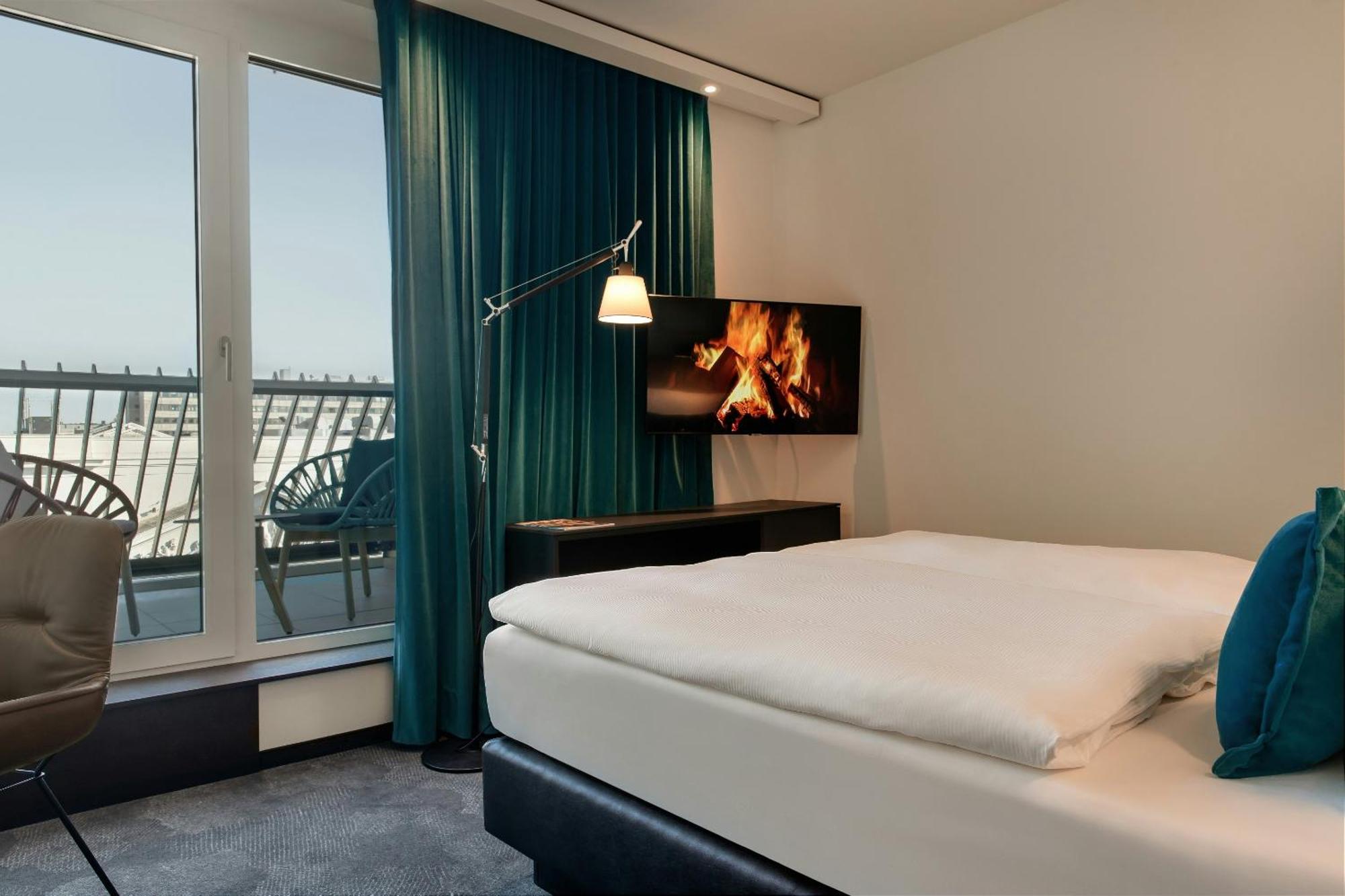 Motel One Aachen — photo 5