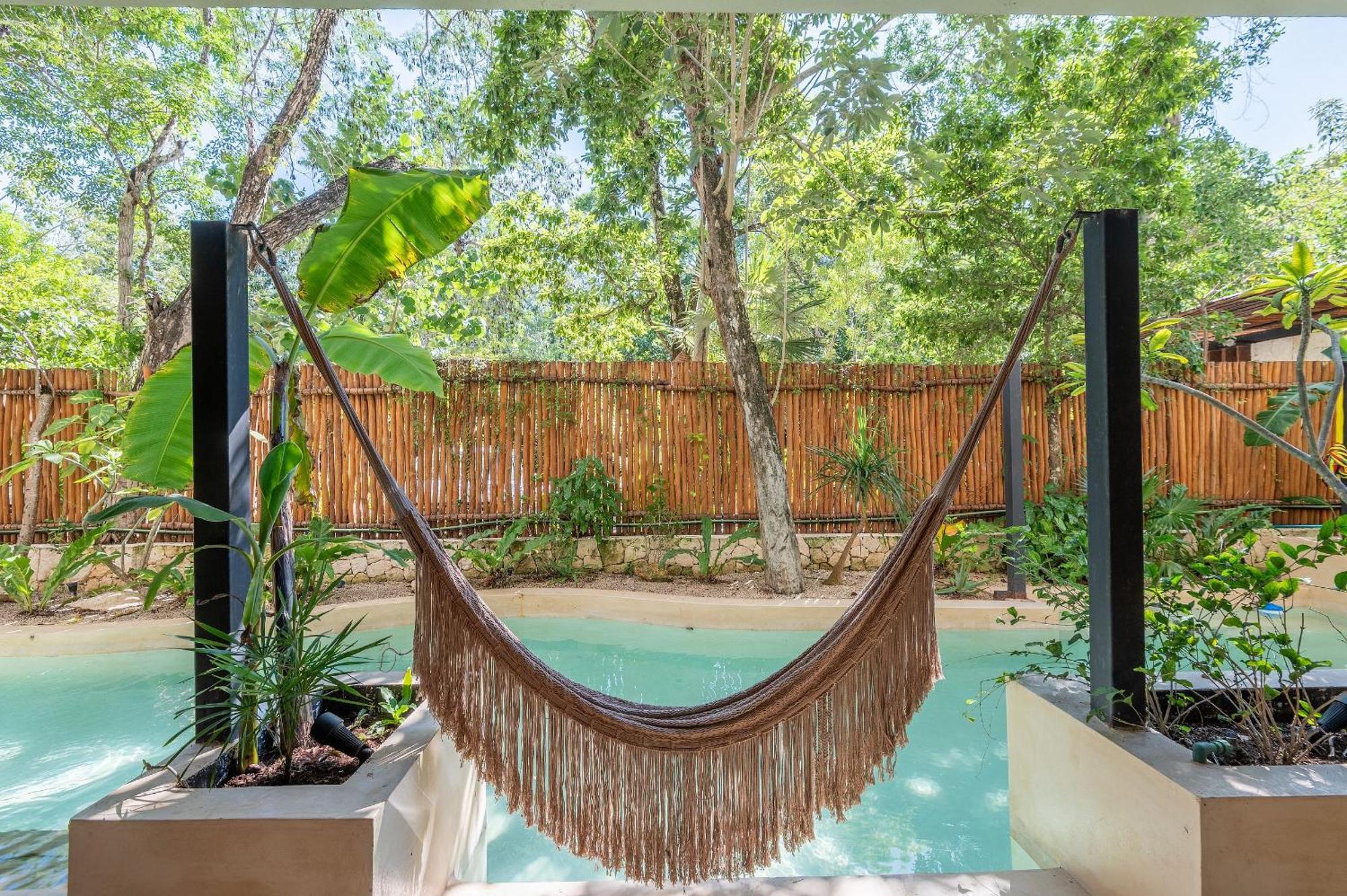•LUMA SwimUp Pools, Jardín & Vida Serena | Tulum, foto 10