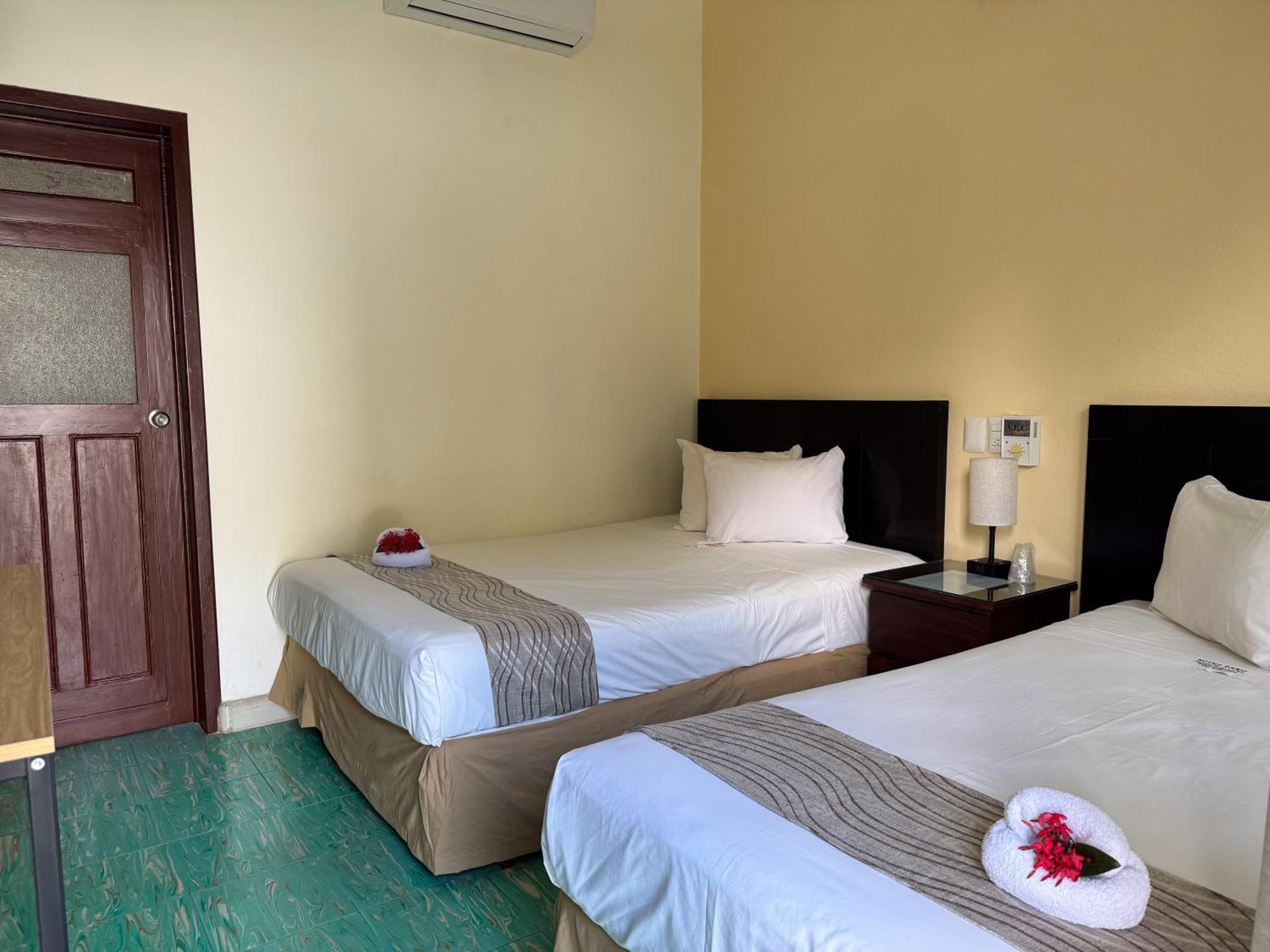 Nuevo Paris Hotel, foto 16