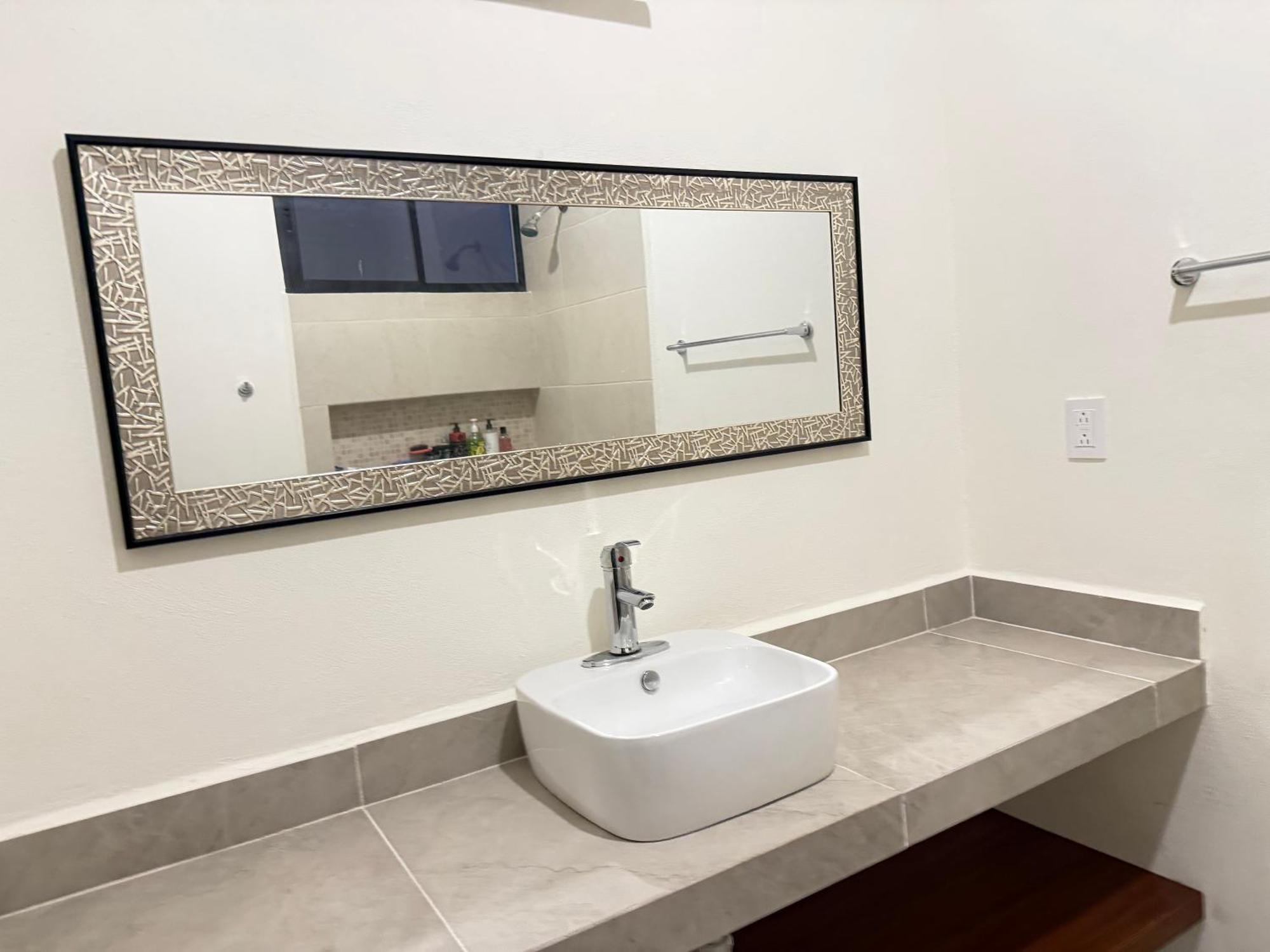 Casa completa , dos Habitaciones con baño en cada cuarto, imagen 5