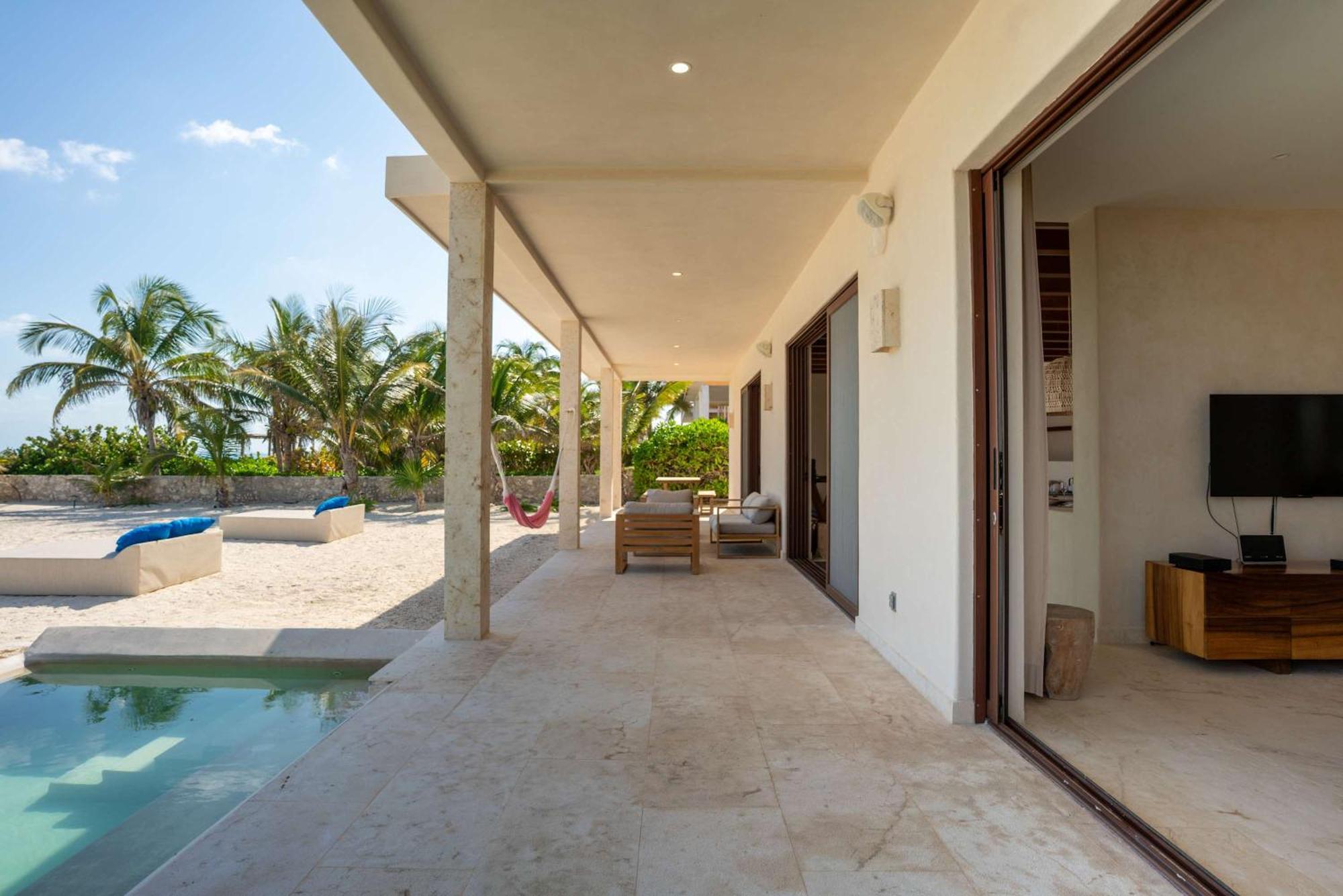Blanca Beach House - 3BR - Eco-friendly Retreat, imagen 3