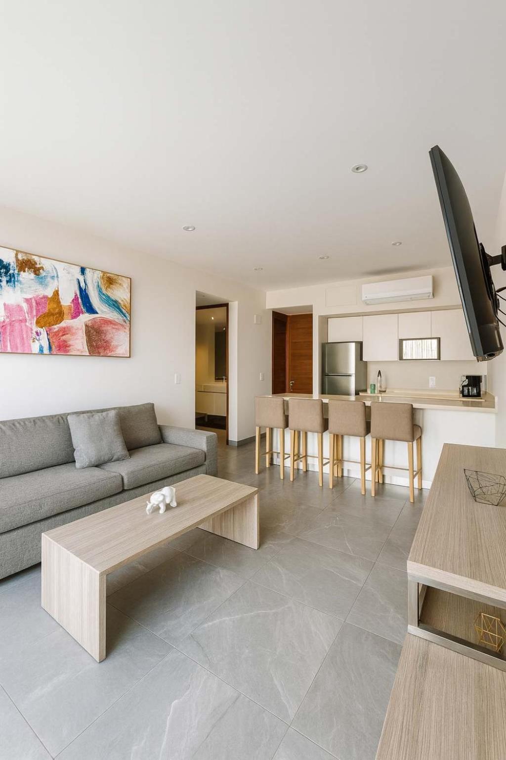 Two-Bedroom Apartment near 5th Ave and Gym, imagen 3
