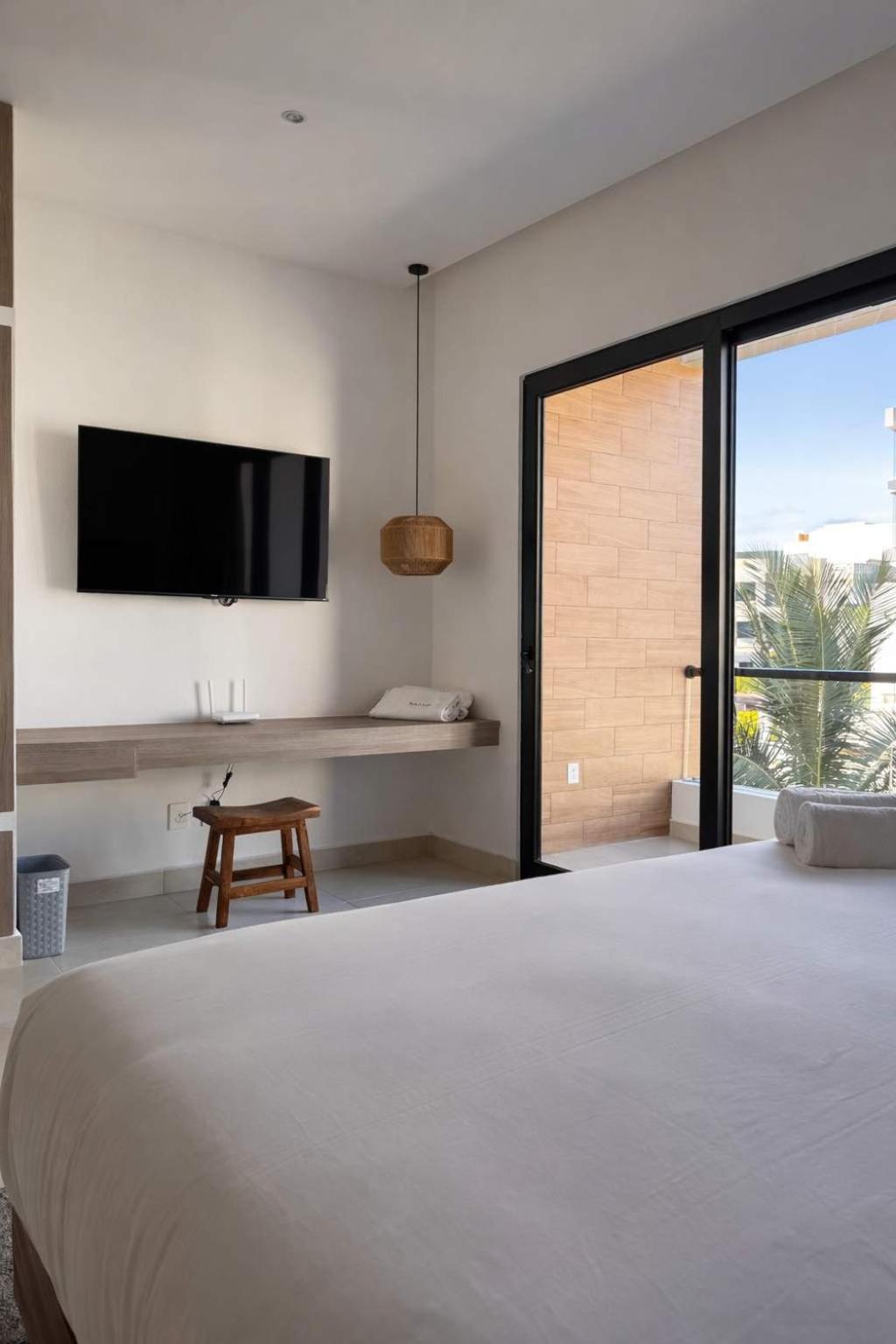 Live Playa rooftop pool & prime location, foto 9