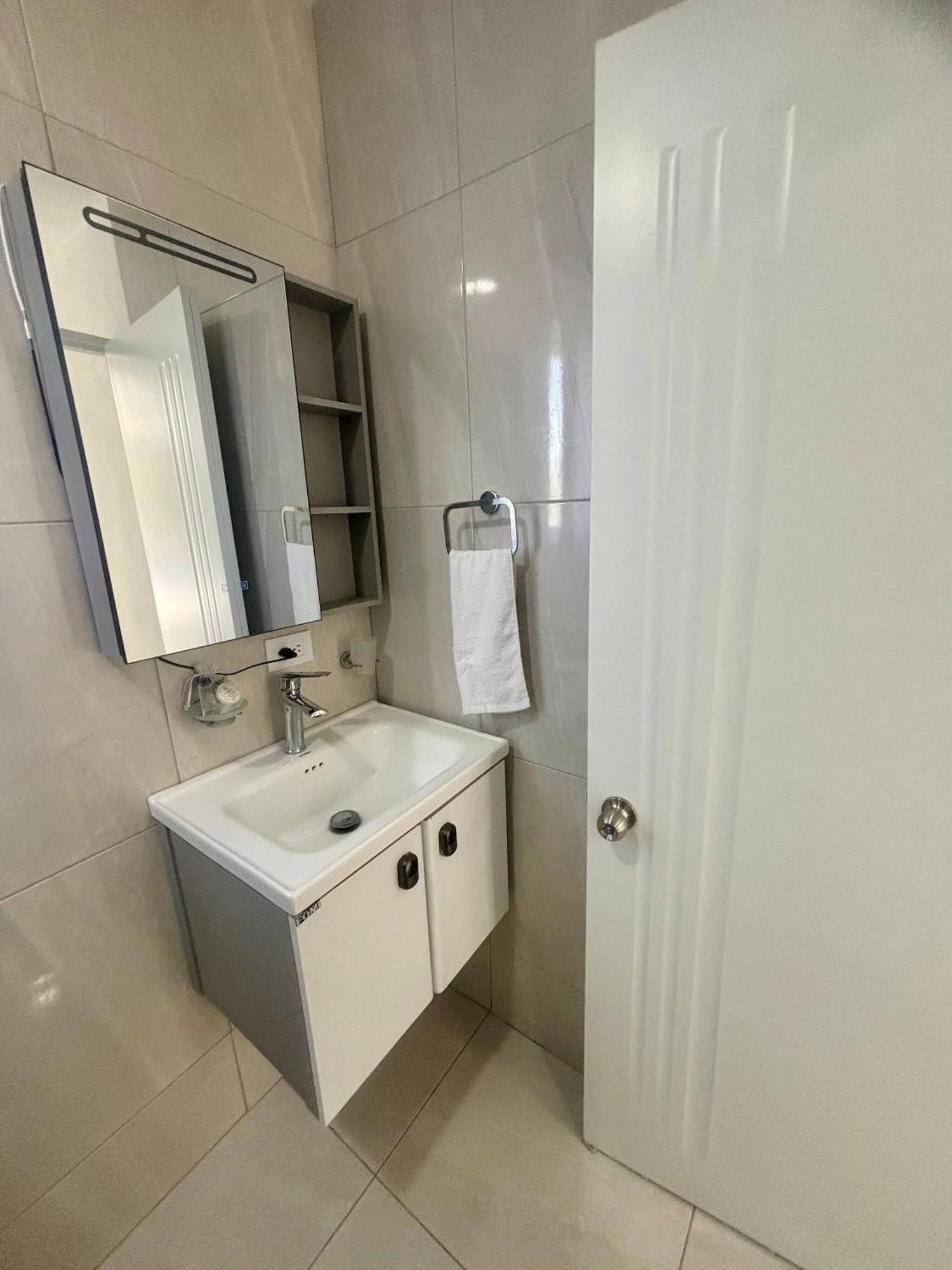 Condo neuf en plein coeur de Sosua, 407, foto 15