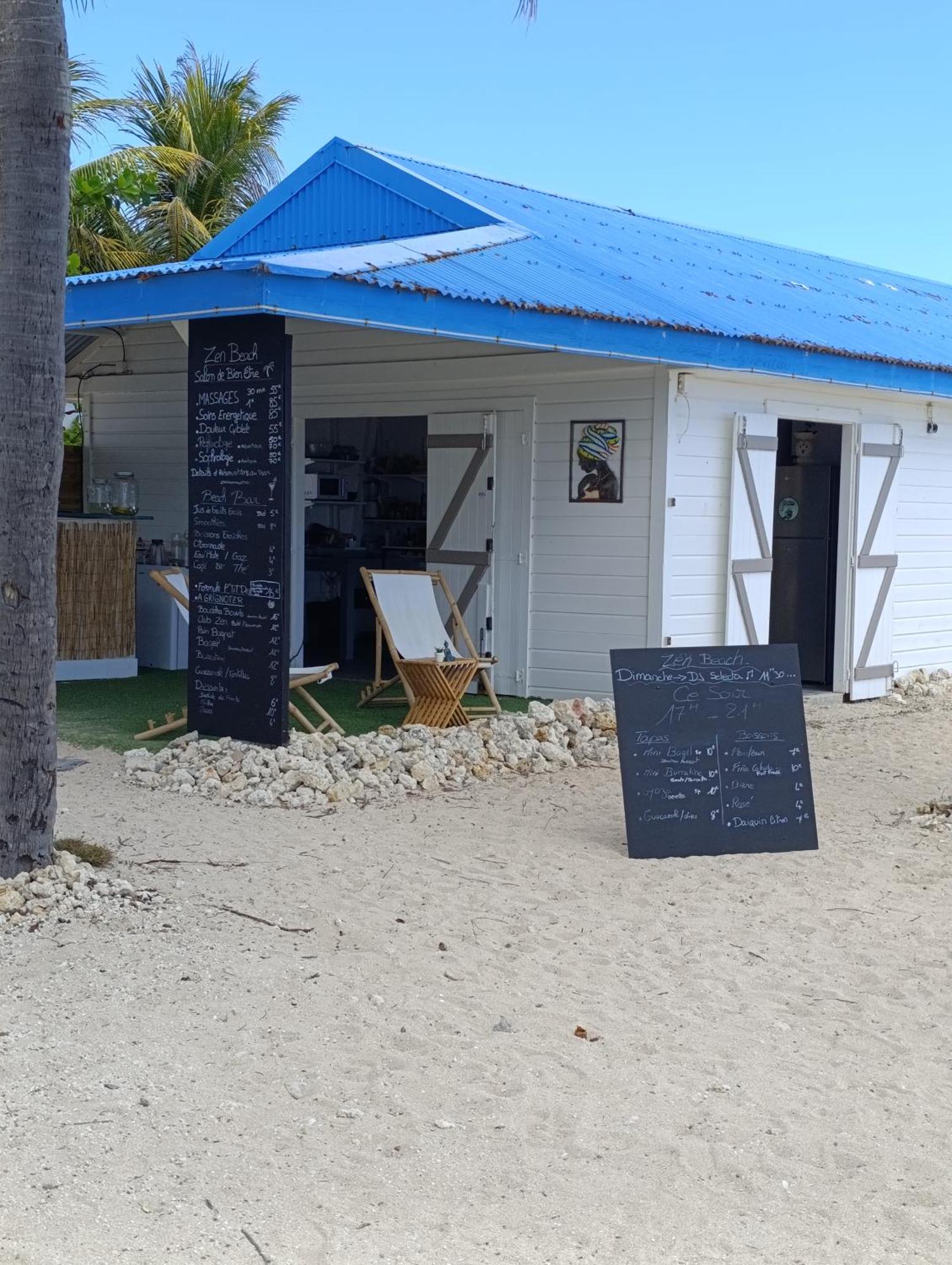 Une vague de plaisir, Studio tout confort en bord de plage avec piscine à Saint-François, foto 16