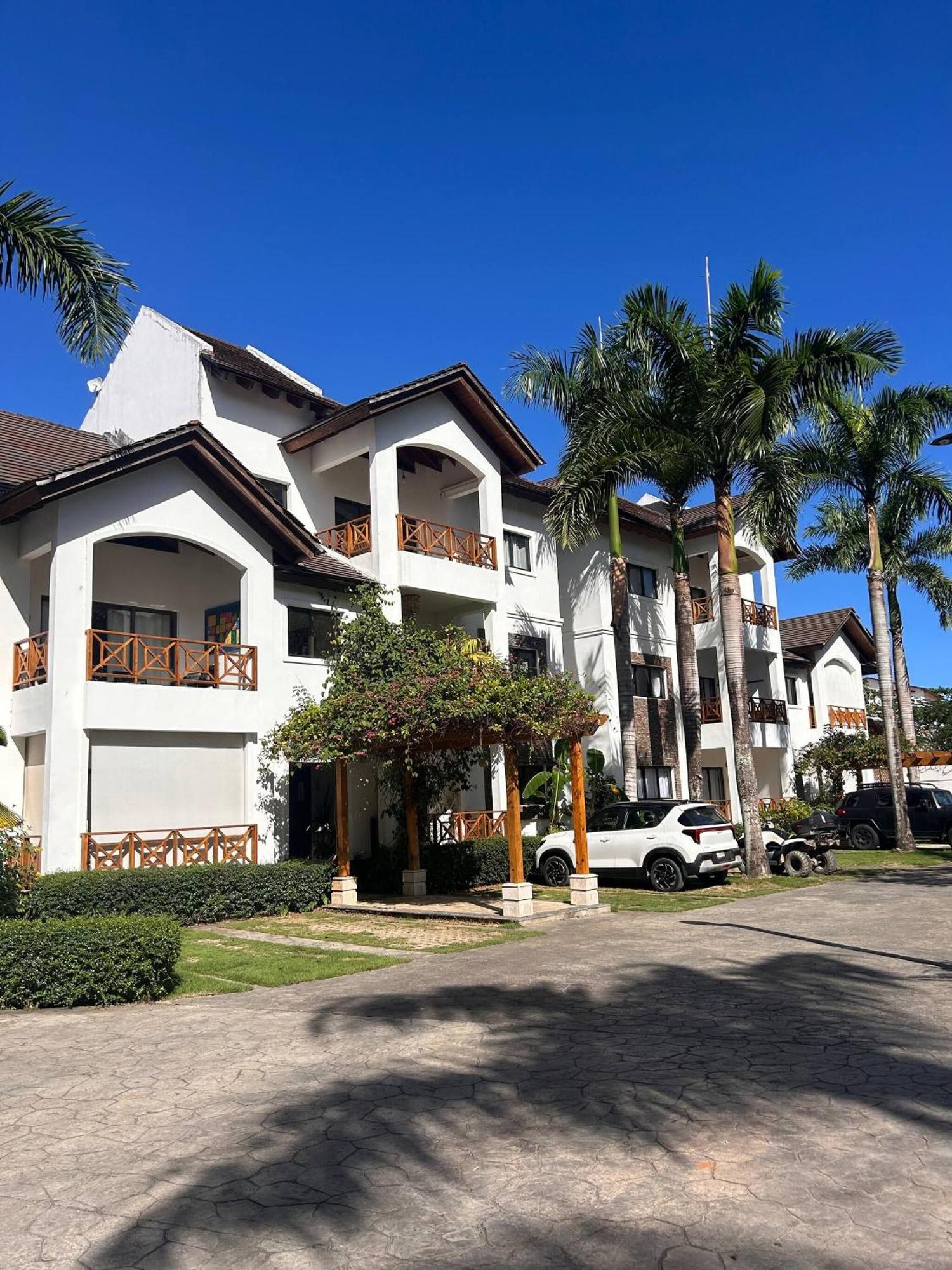 See you at the sea, Lovely Condo for a great Getaway in Las Terrenas
