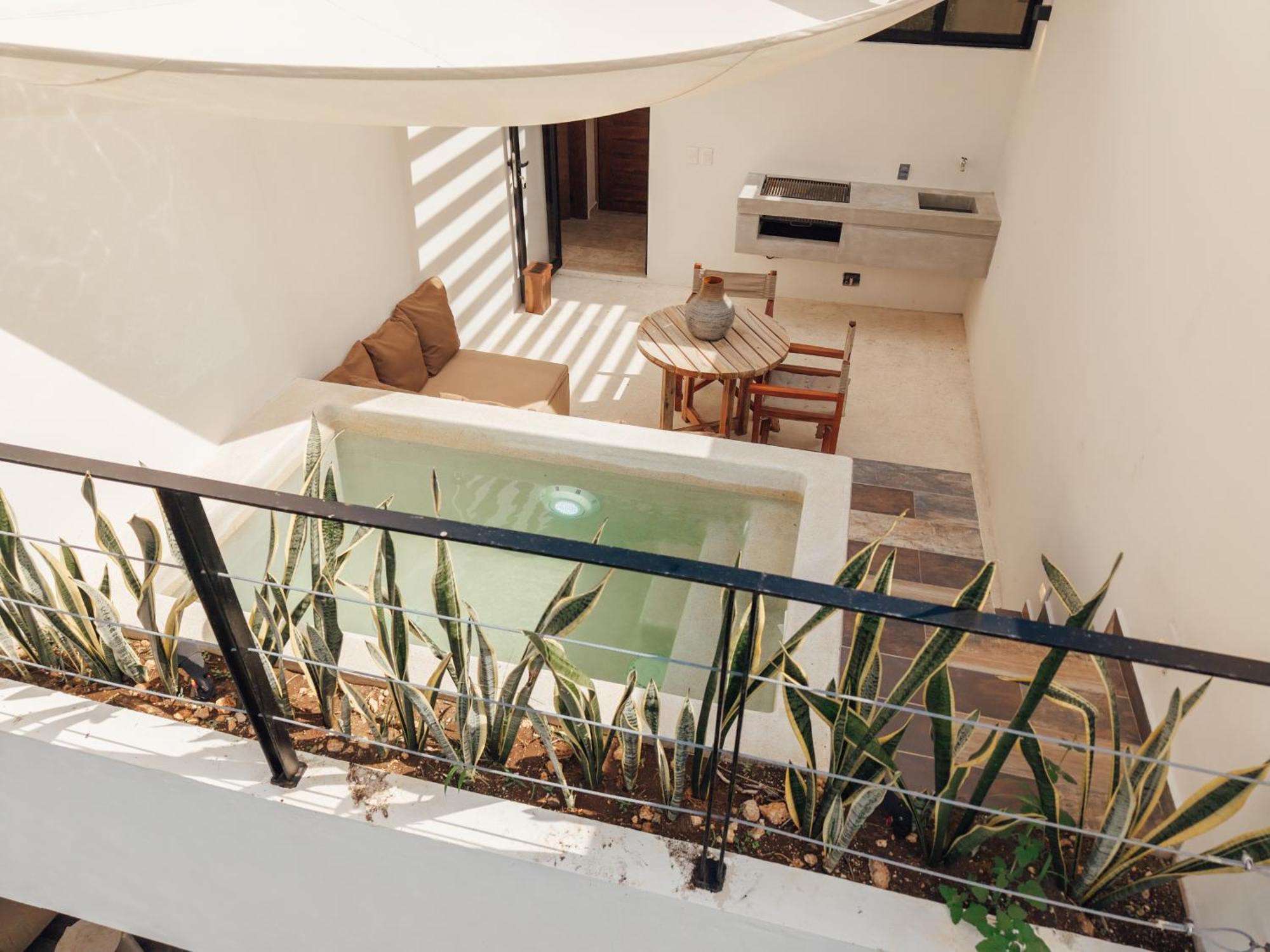 Elegant Duplex with Rooftop Jacuzzi in Tulum, imagen 5