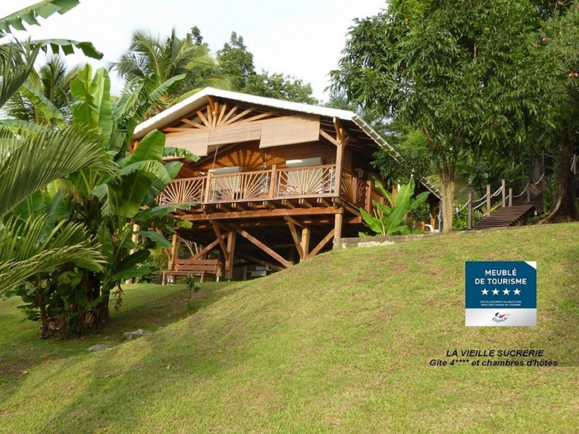 Gîte 4 étoiles, la Vieille Sucrerie St Claude Guadeloupe, Jacuzzi Spa privatif, vue exceptionnelle sur la mer des Caraïbes, imagen 3
